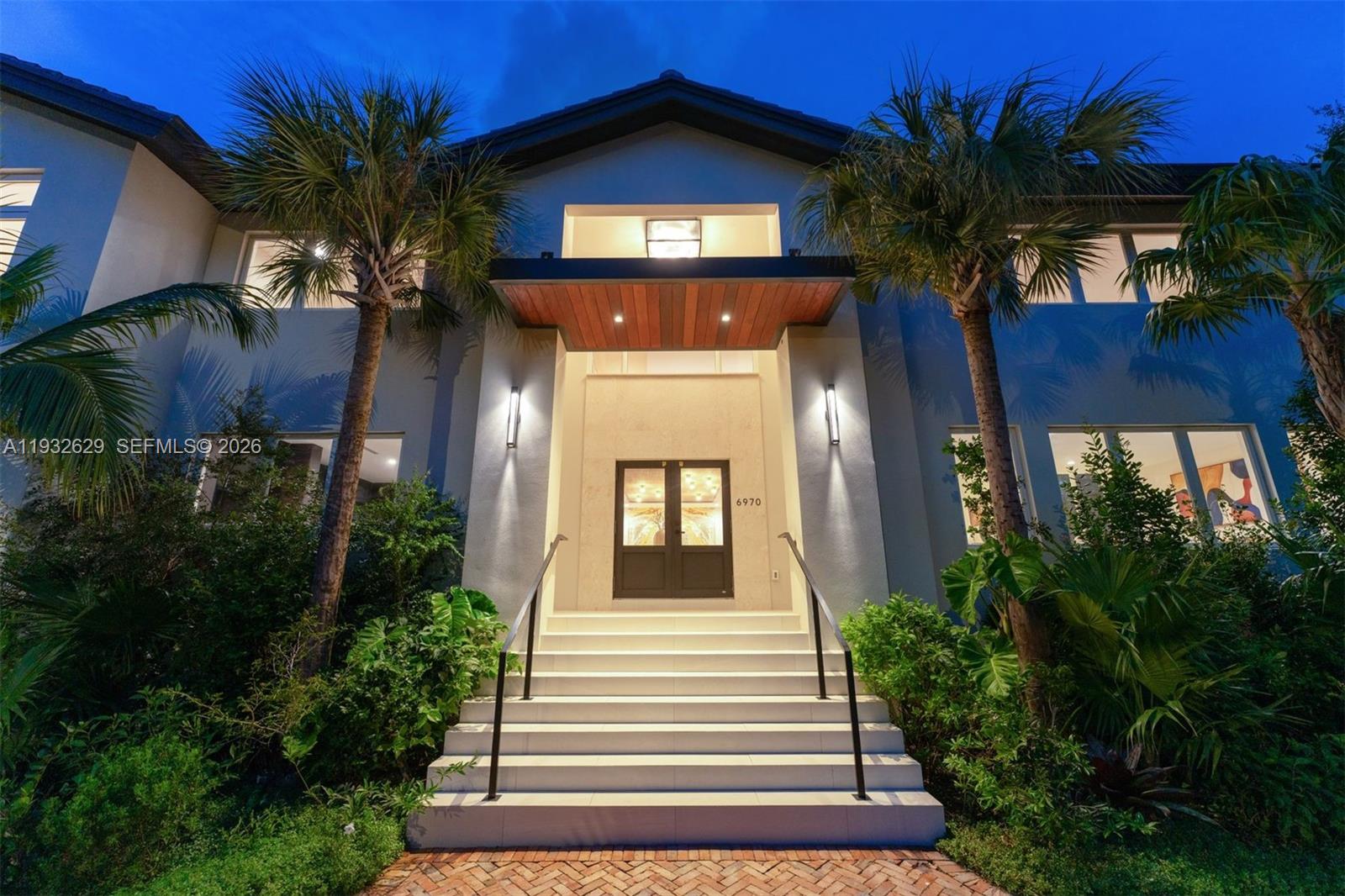 6970 Sunrise Dr, Coral Gables FL 33133