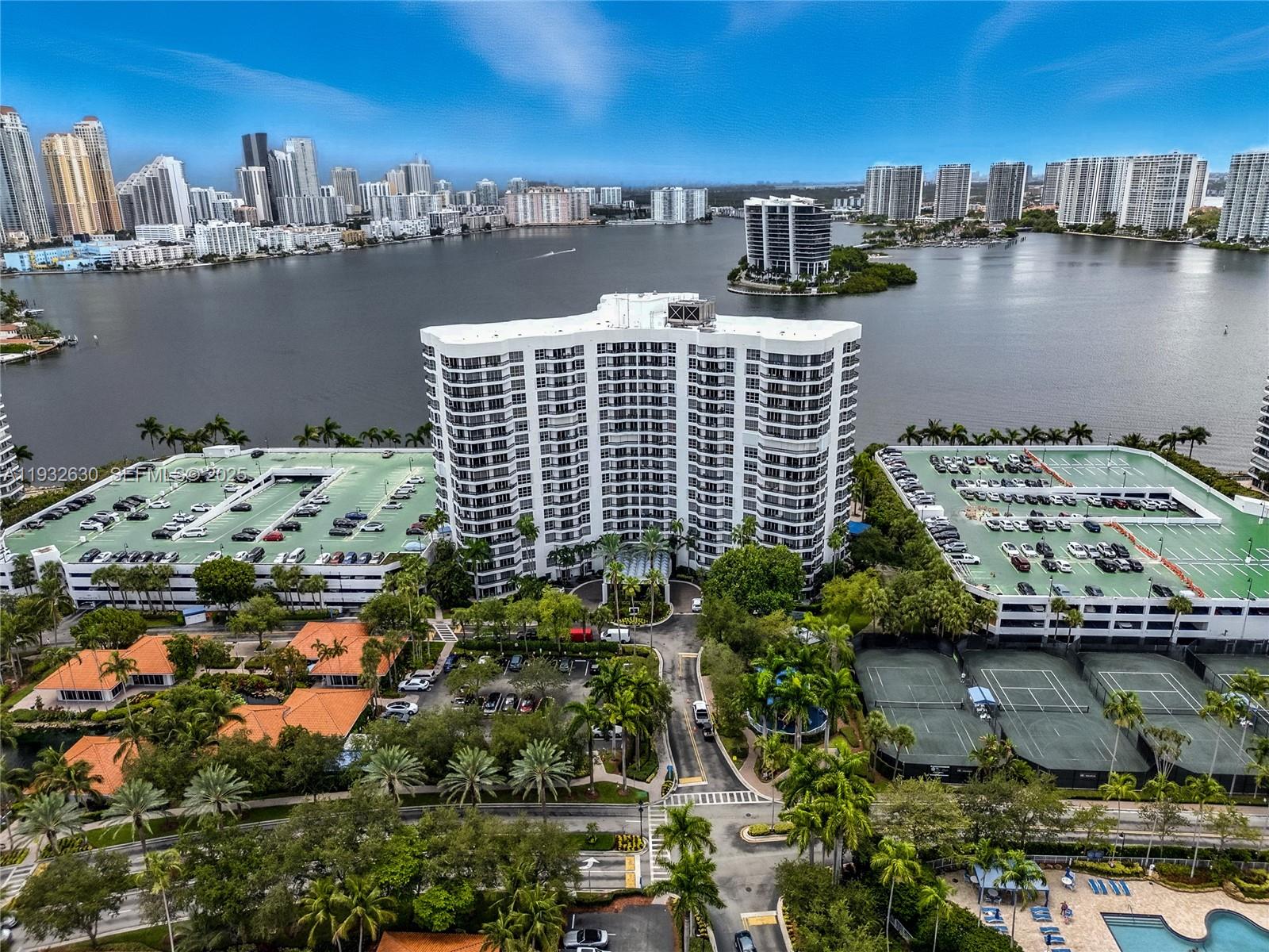 3600 Mystic Pointe Dr #305, Aventura FL 33180