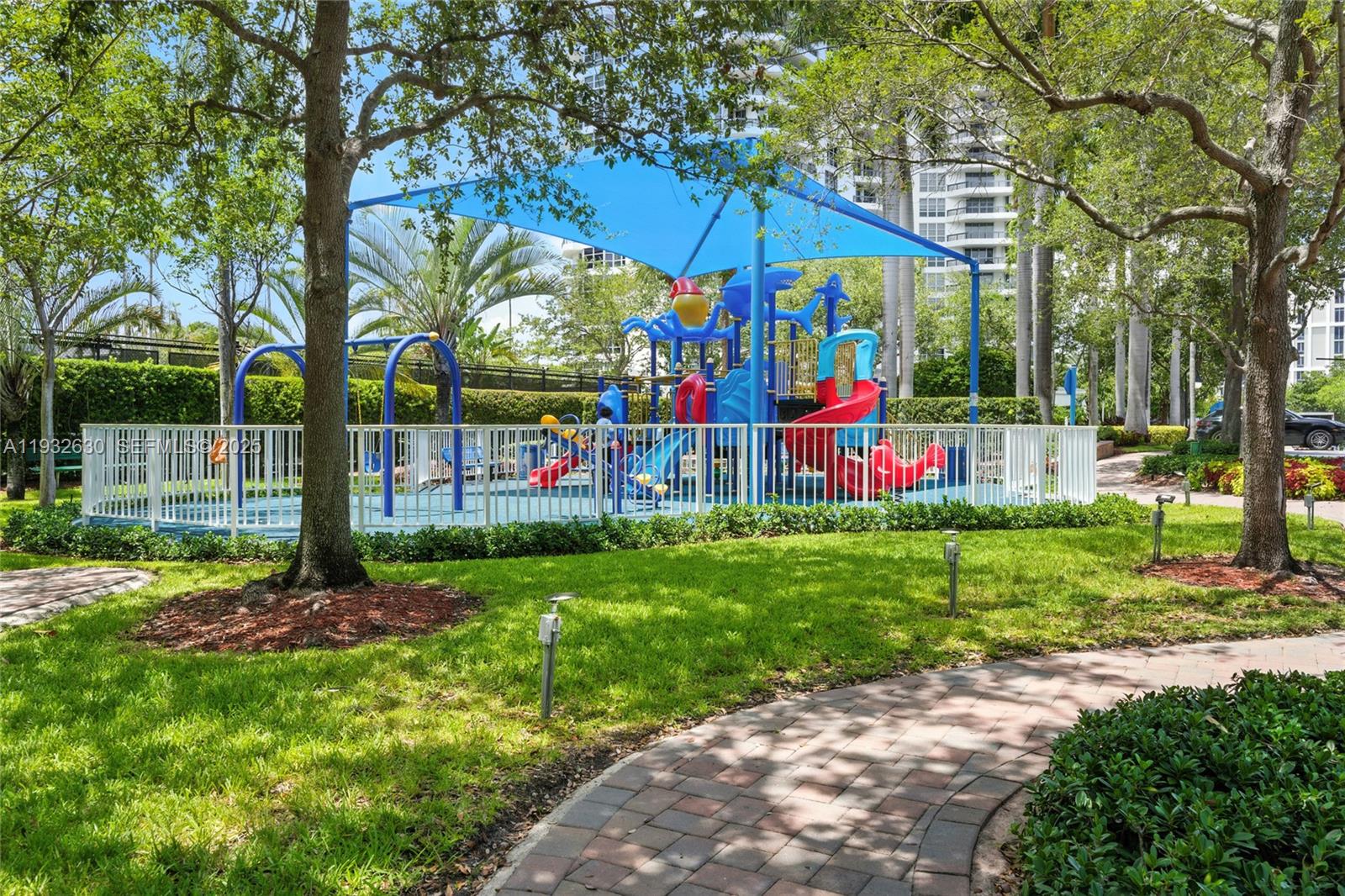 3600 Mystic Pointe Dr #305, Aventura FL 33180