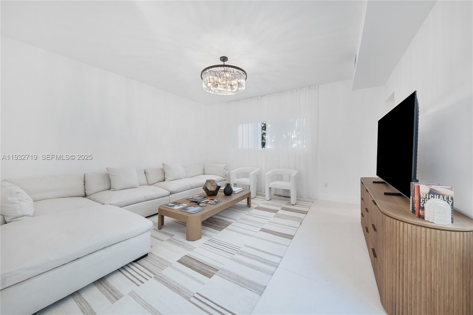 6109 W Laguna Dr W #6109, Miami Beach FL 33141