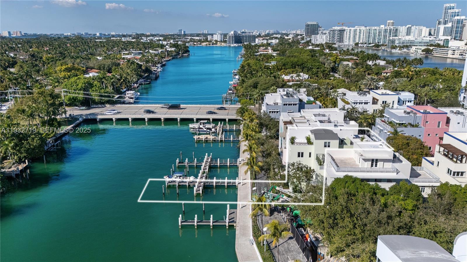 6109 W Laguna Dr W #6109, Miami Beach FL 33141