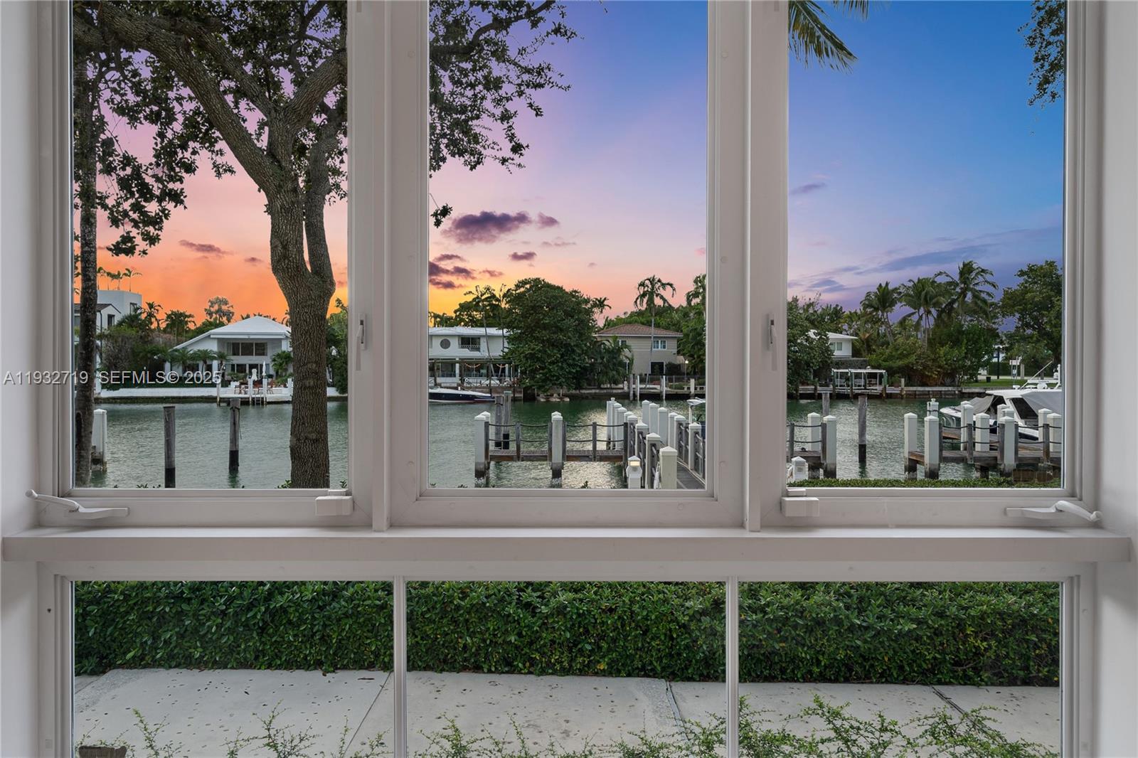 6109 W Laguna Dr W #6109, Miami Beach FL 33141