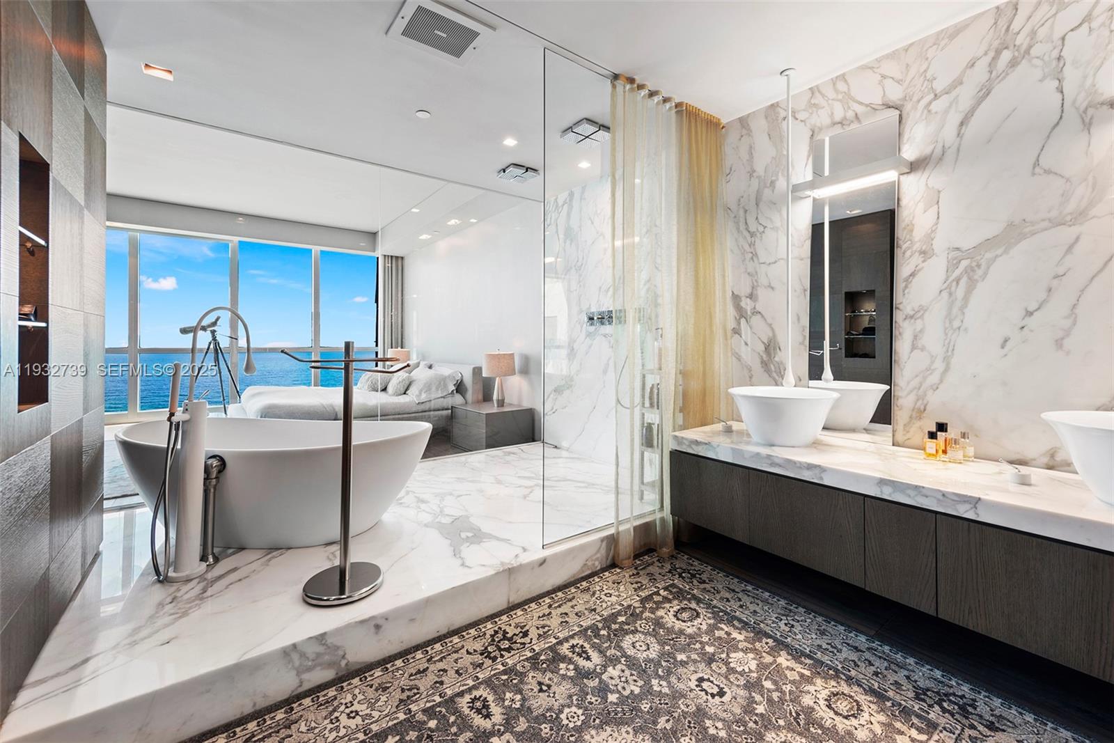 Bal Harbour FL 33154 - A11932739