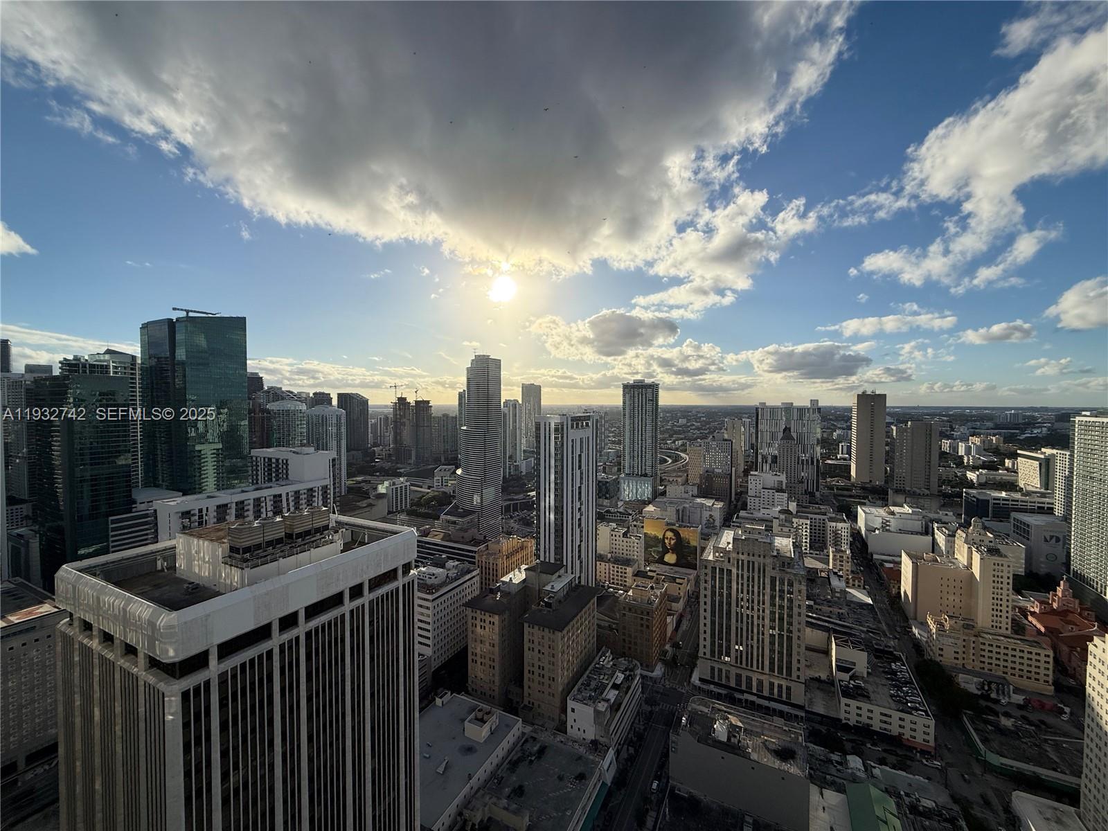 50 Biscayne Blvd #4807, Miami FL 33132