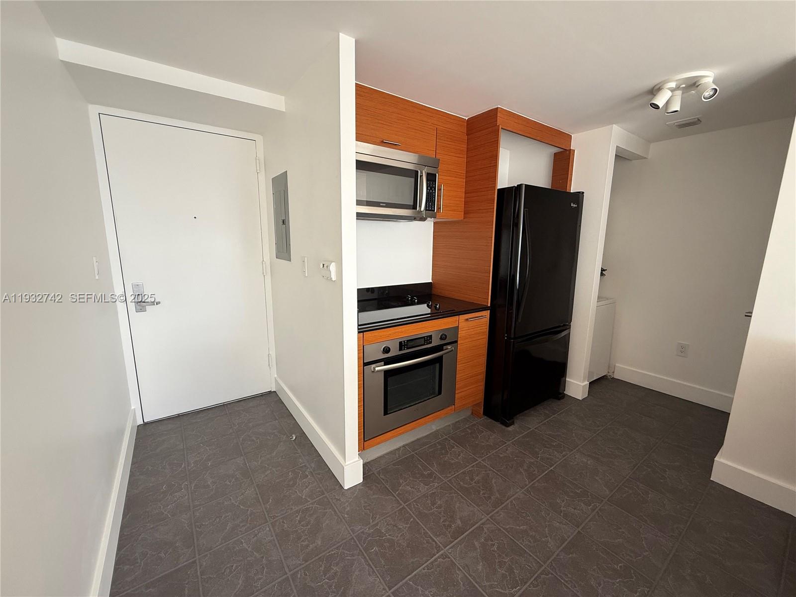50 Biscayne Blvd #4807, Miami FL 33132