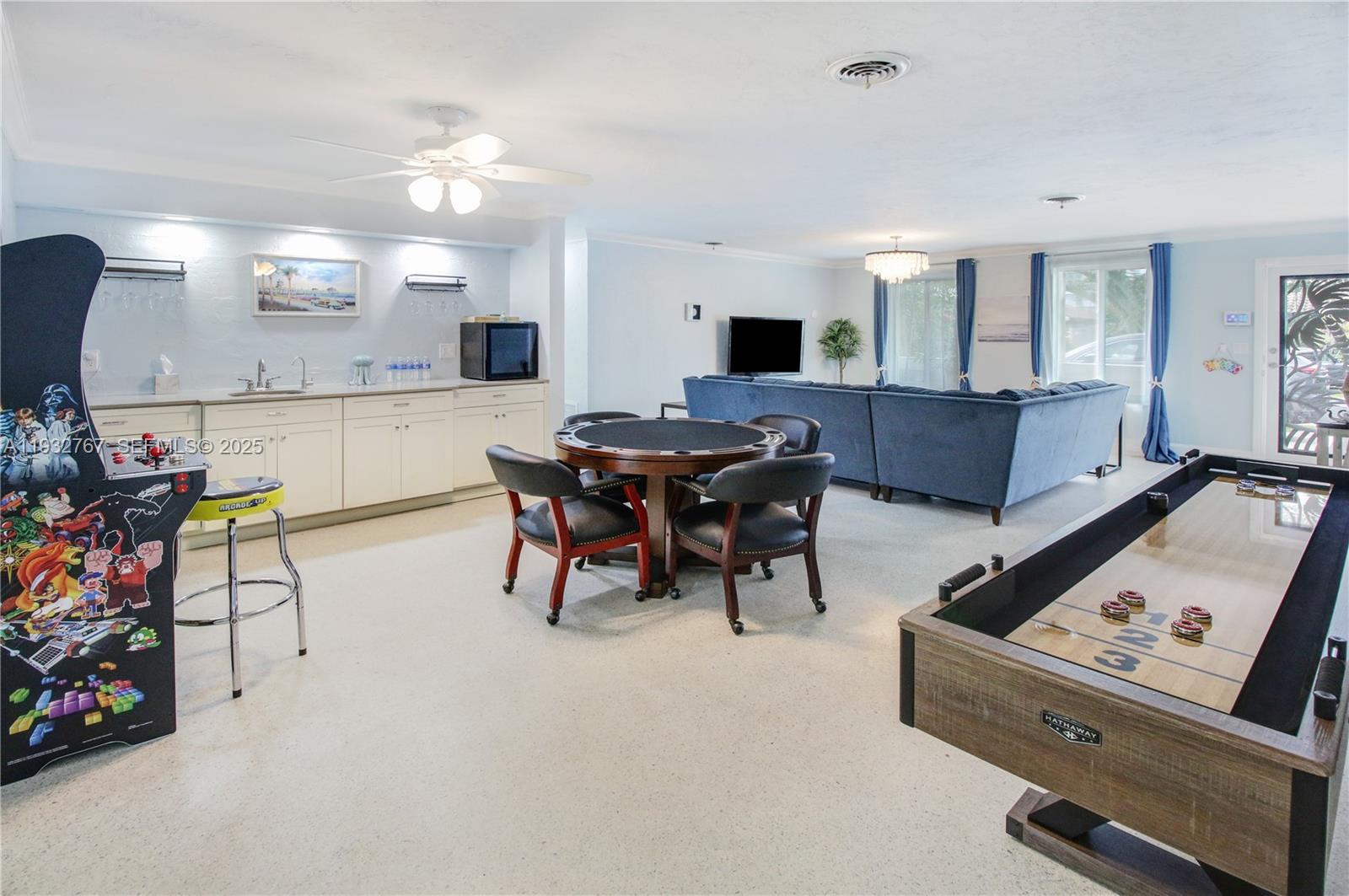 517 NE 2nd Pl, Dania Beach FL 33004