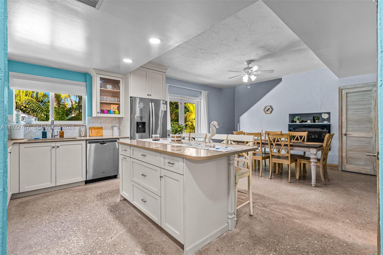 517 NE 2nd Pl, Dania Beach FL 33004