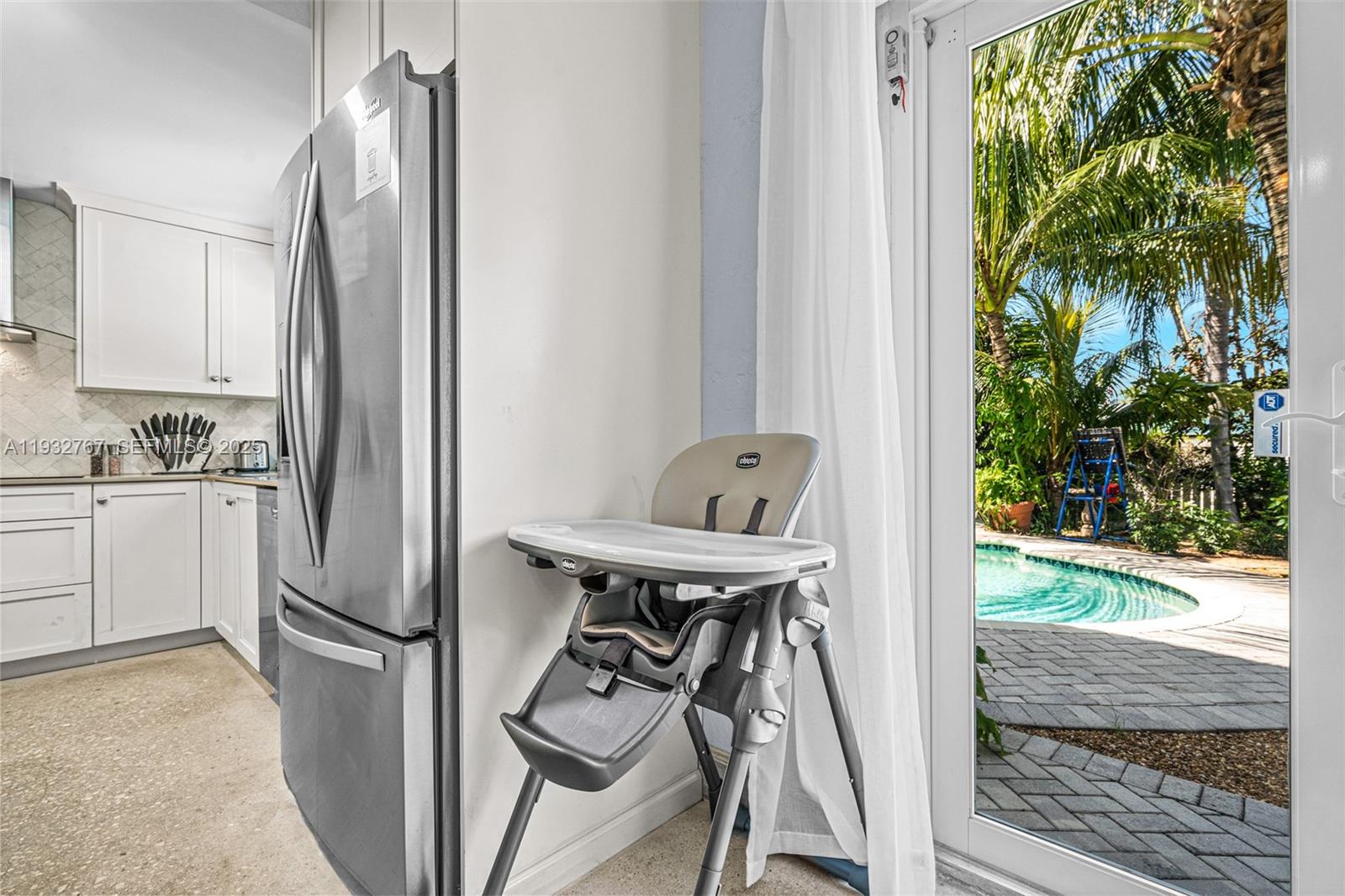 517 NE 2nd Pl, Dania Beach FL 33004