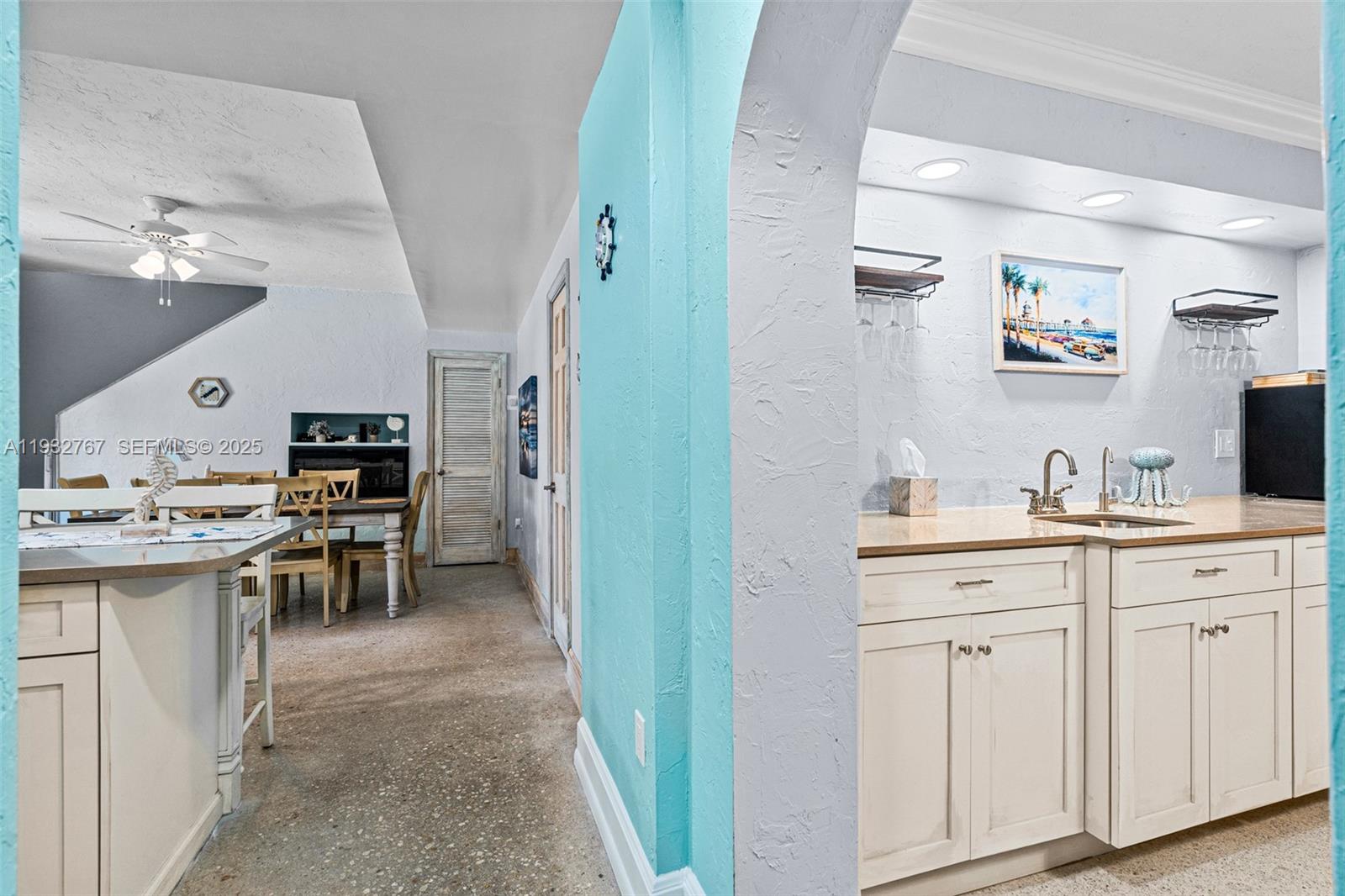 517 NE 2nd Pl, Dania Beach FL 33004