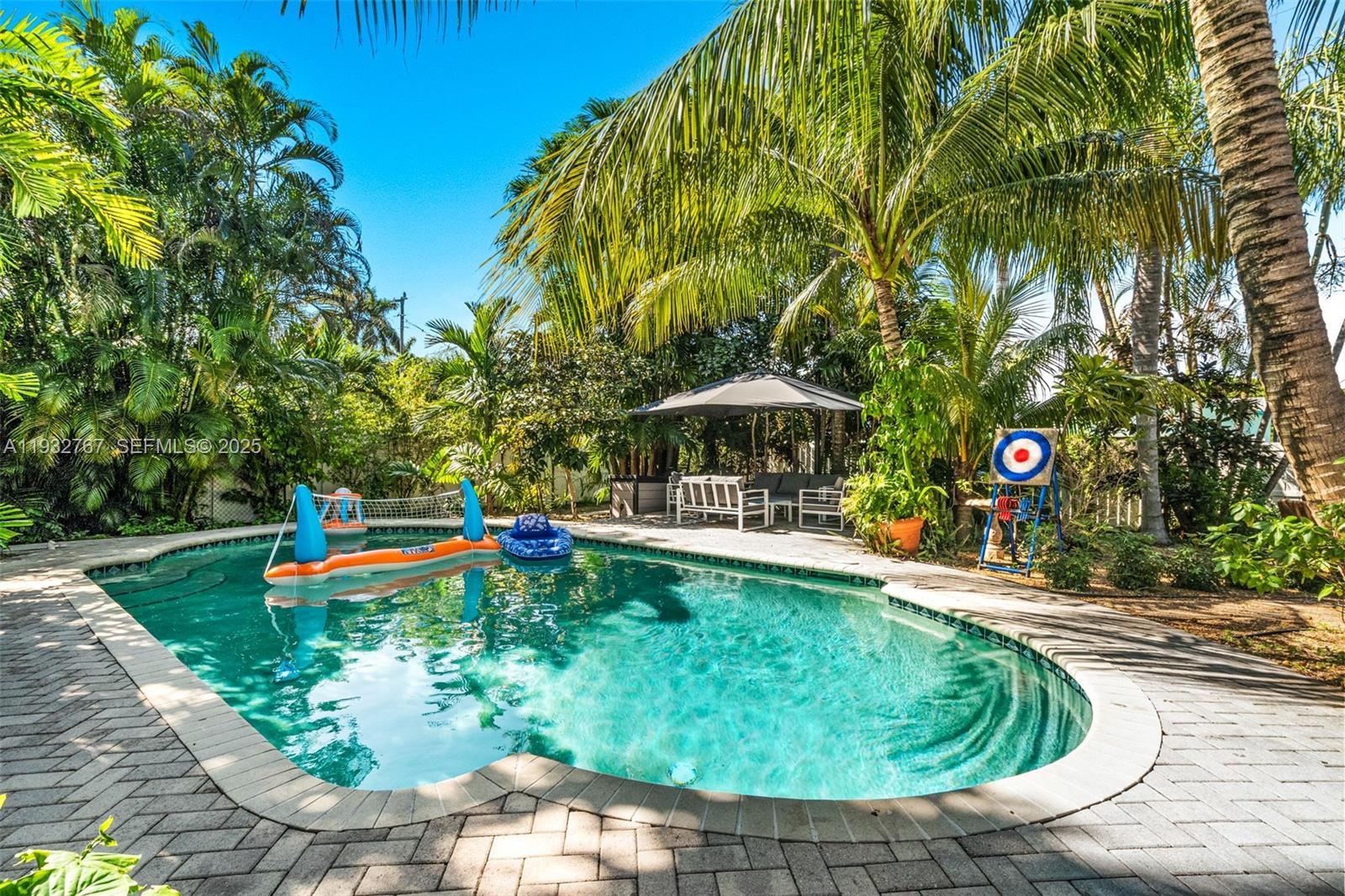 517 NE 2nd Pl, Dania Beach FL 33004
