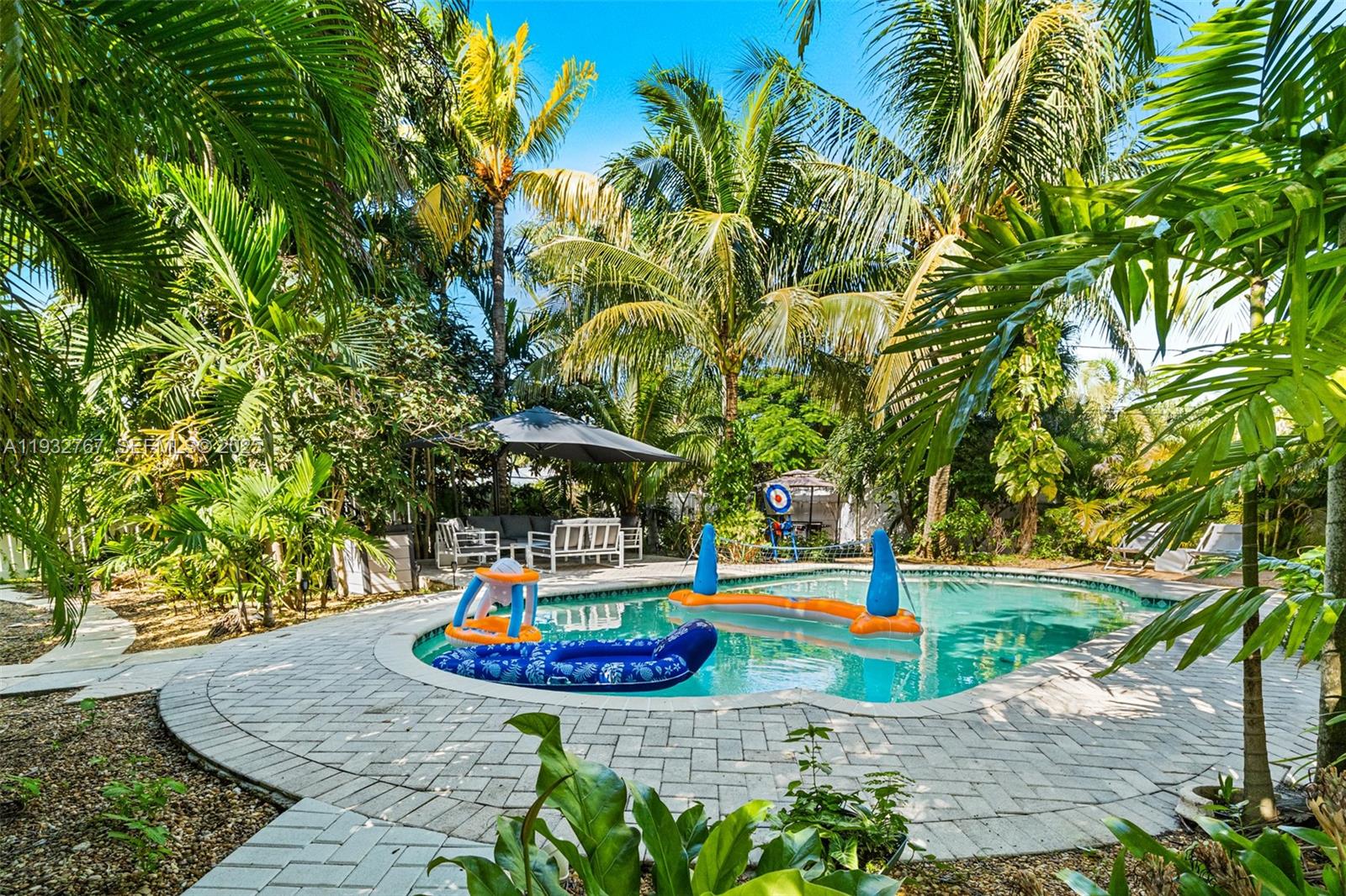 517 NE 2nd Pl, Dania Beach FL 33004