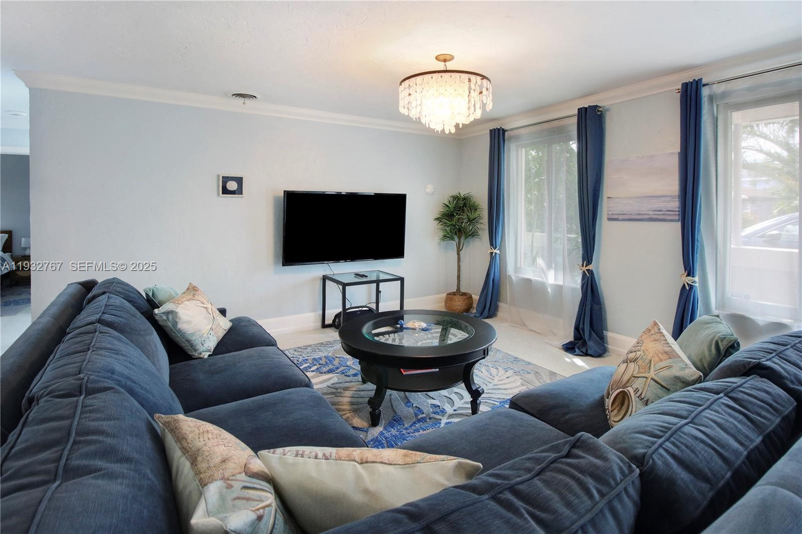 517 NE 2nd Pl, Dania Beach FL 33004