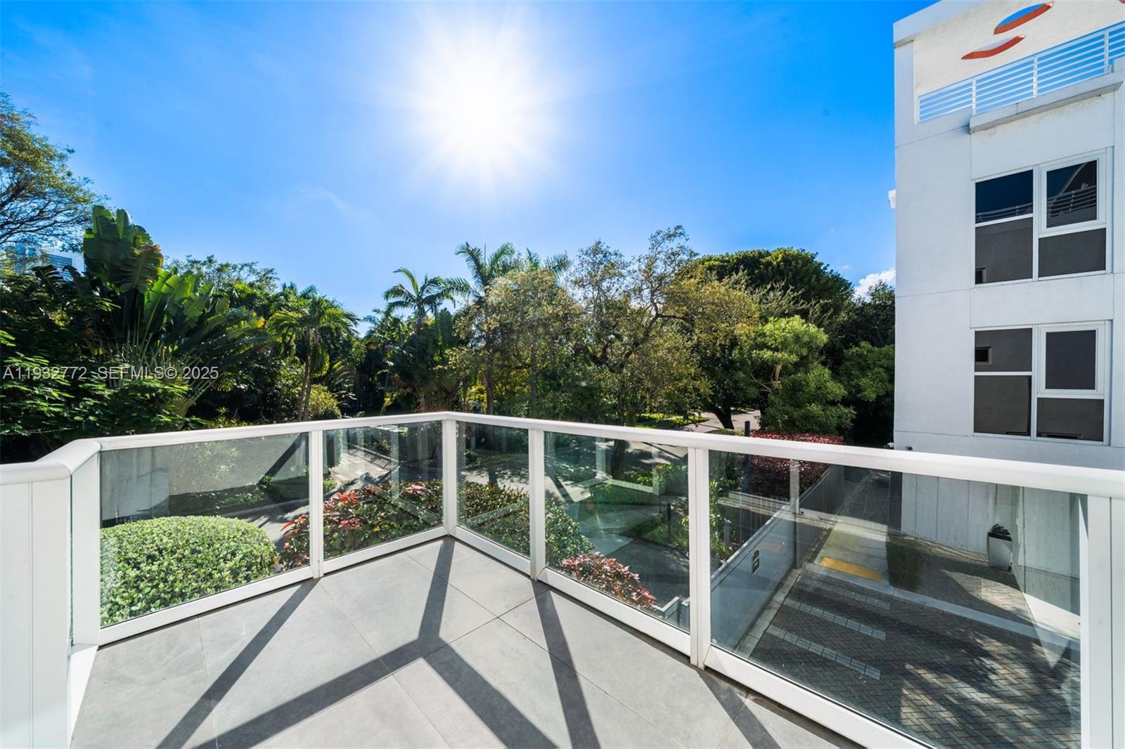 455 NE 39th St #202, Miami FL 33137