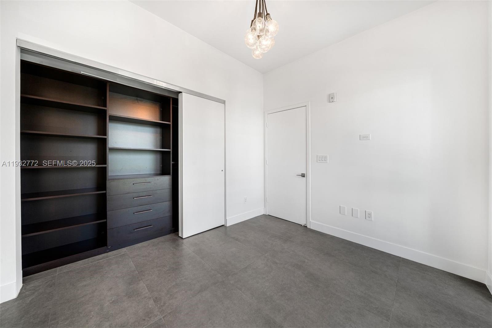 455 NE 39th St #202, Miami FL 33137