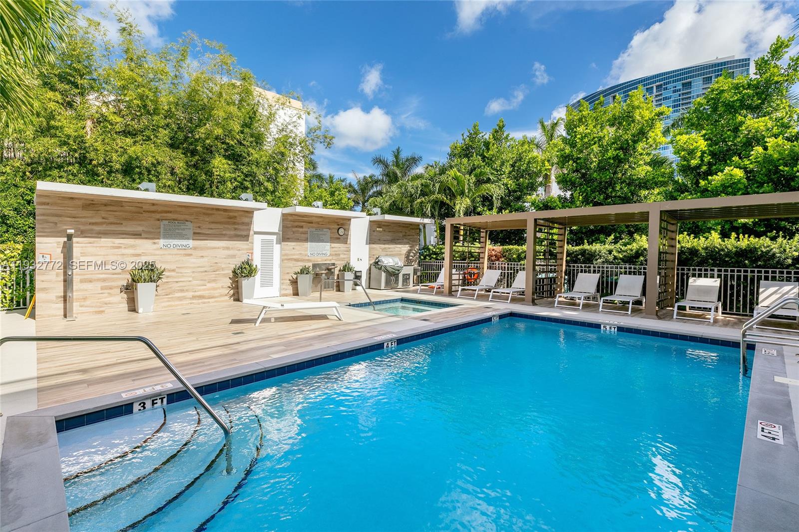 455 NE 39th St #202, Miami FL 33137