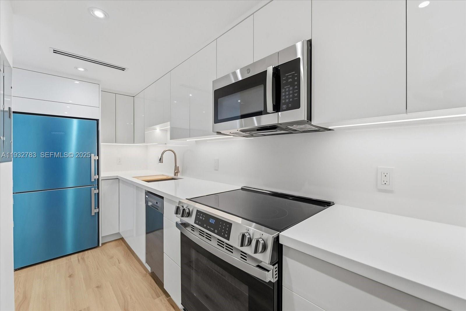 1000 West Ave #920, Miami Beach FL 33139