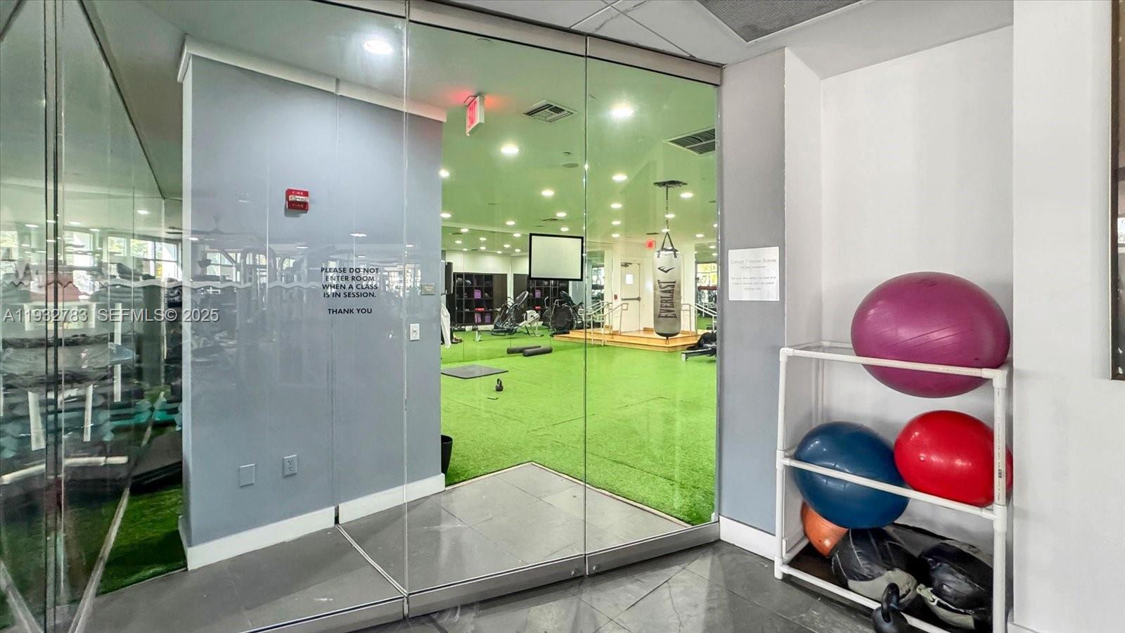 1000 West Ave #920, Miami Beach FL 33139
