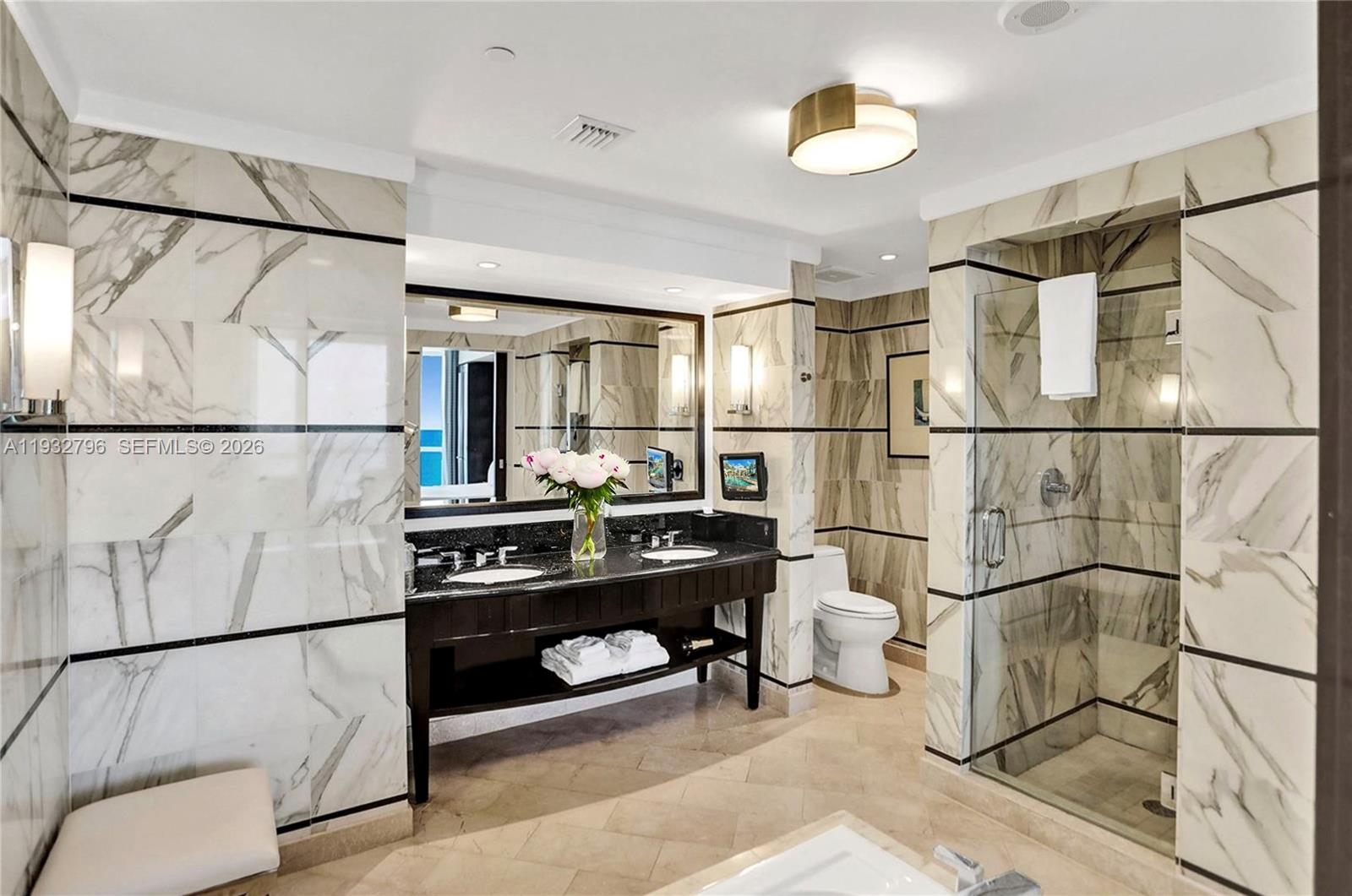 4391 Collins Ave #1514, Miami Beach FL 33140