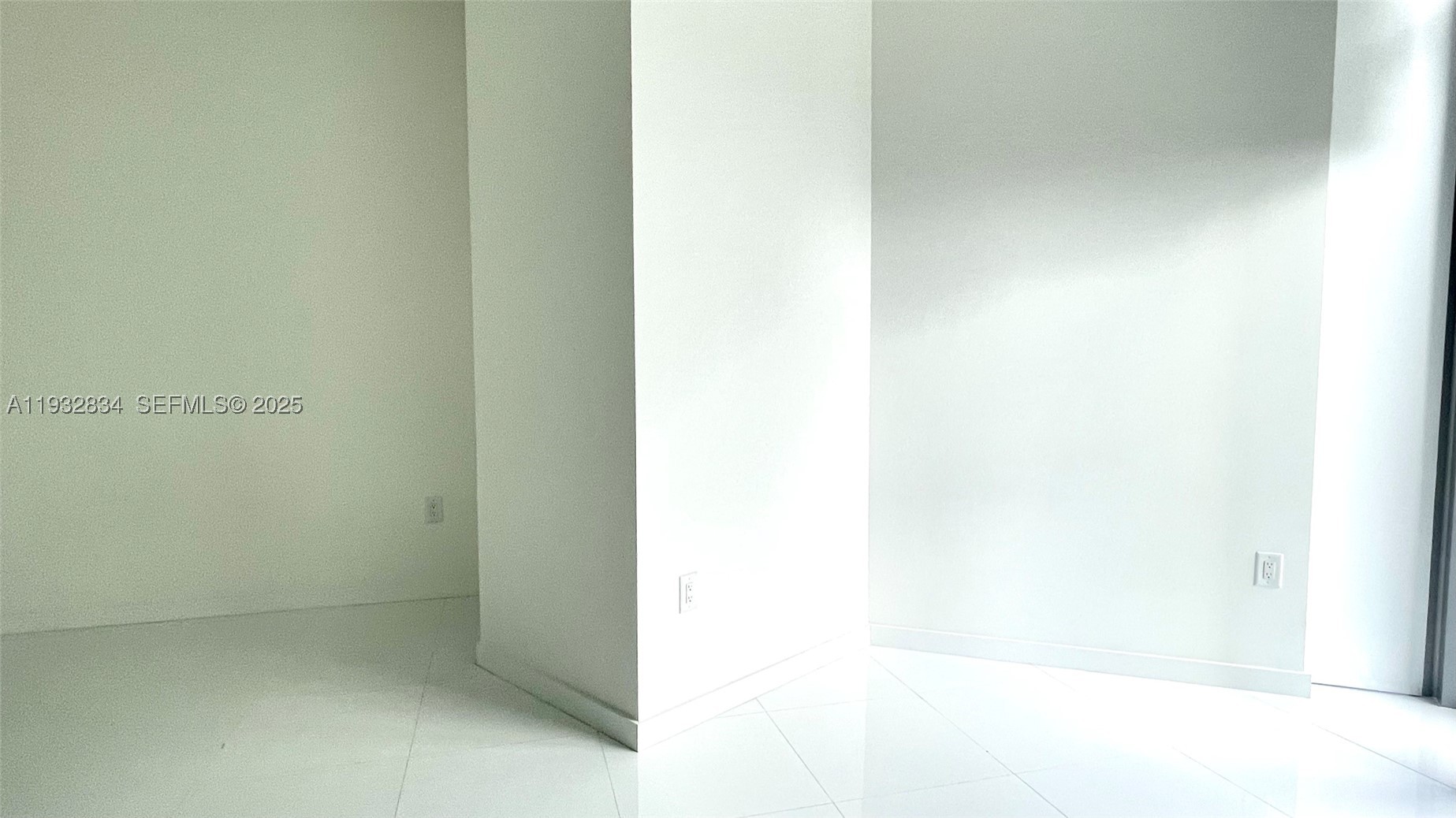 851 NE 1st Ave #412, Miami FL 33132