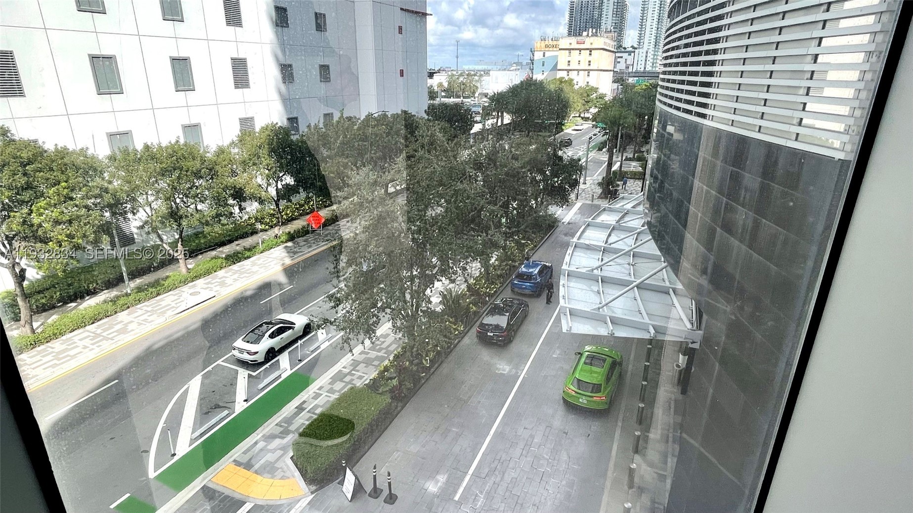 851 NE 1st Ave #412, Miami FL 33132