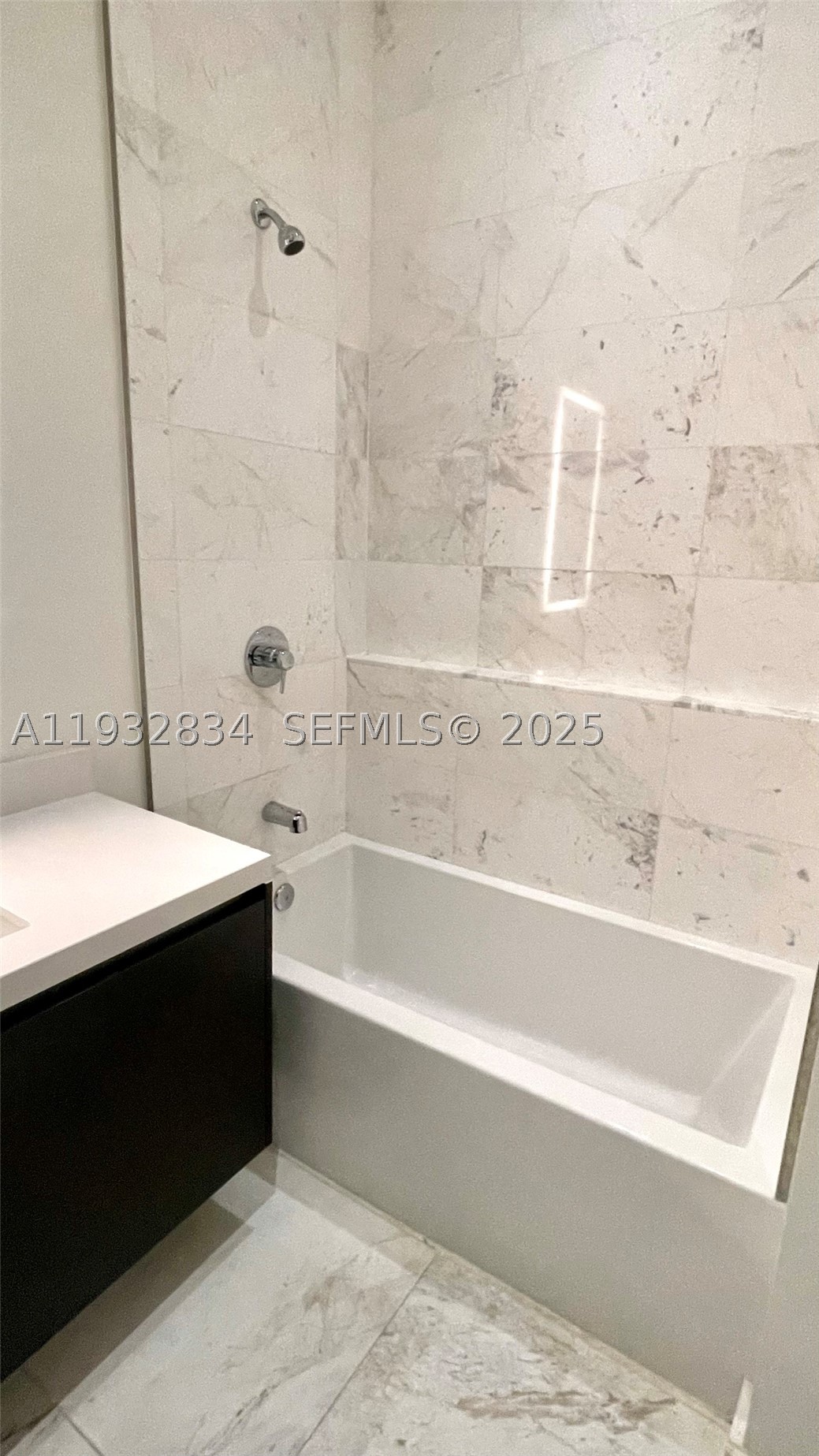 851 NE 1st Ave #412, Miami FL 33132
