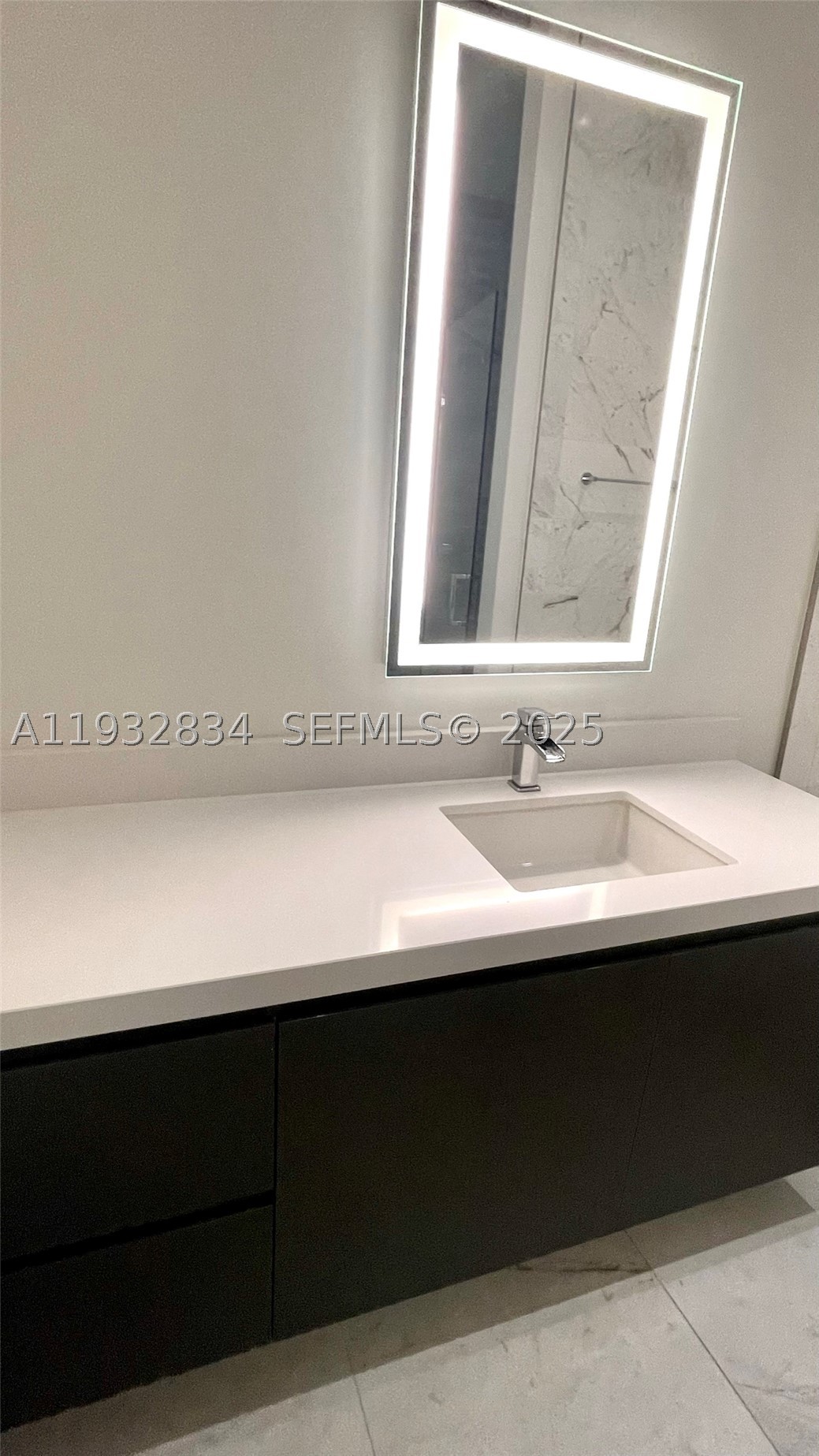 851 NE 1st Ave #412, Miami FL 33132