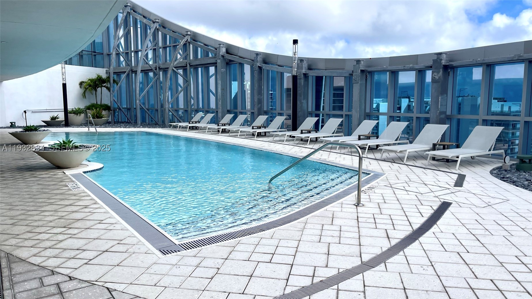 851 NE 1st Ave #412, Miami FL 33132