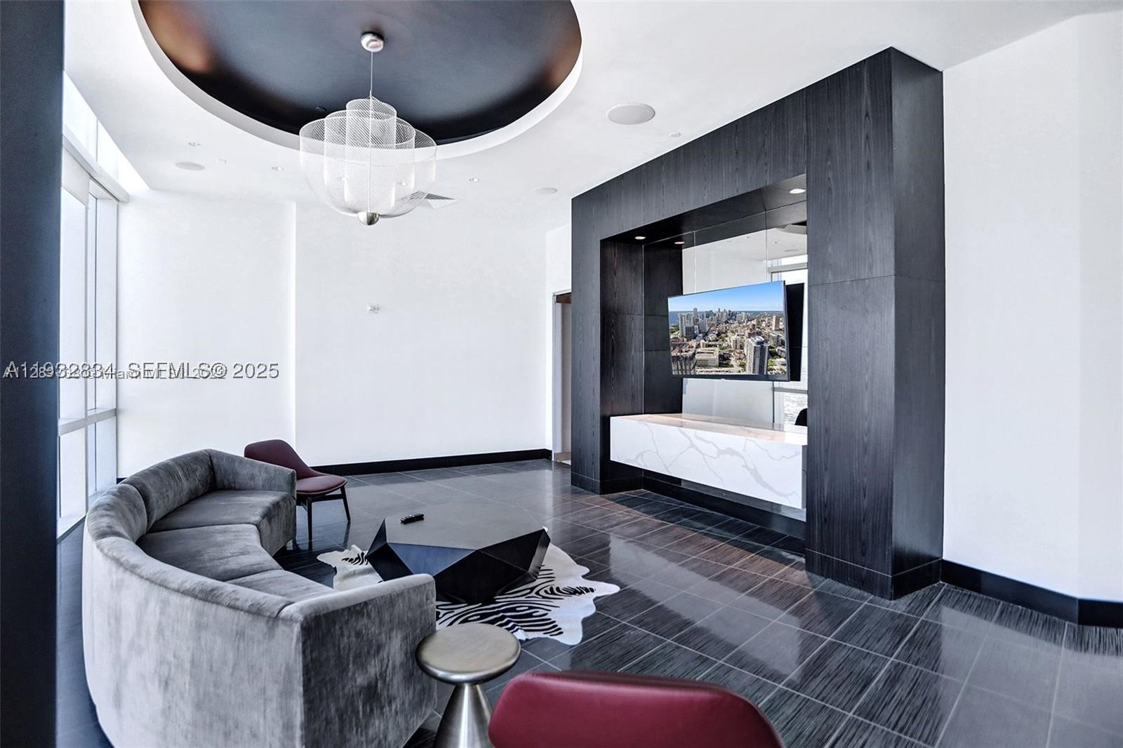 851 NE 1st Ave #412, Miami FL 33132