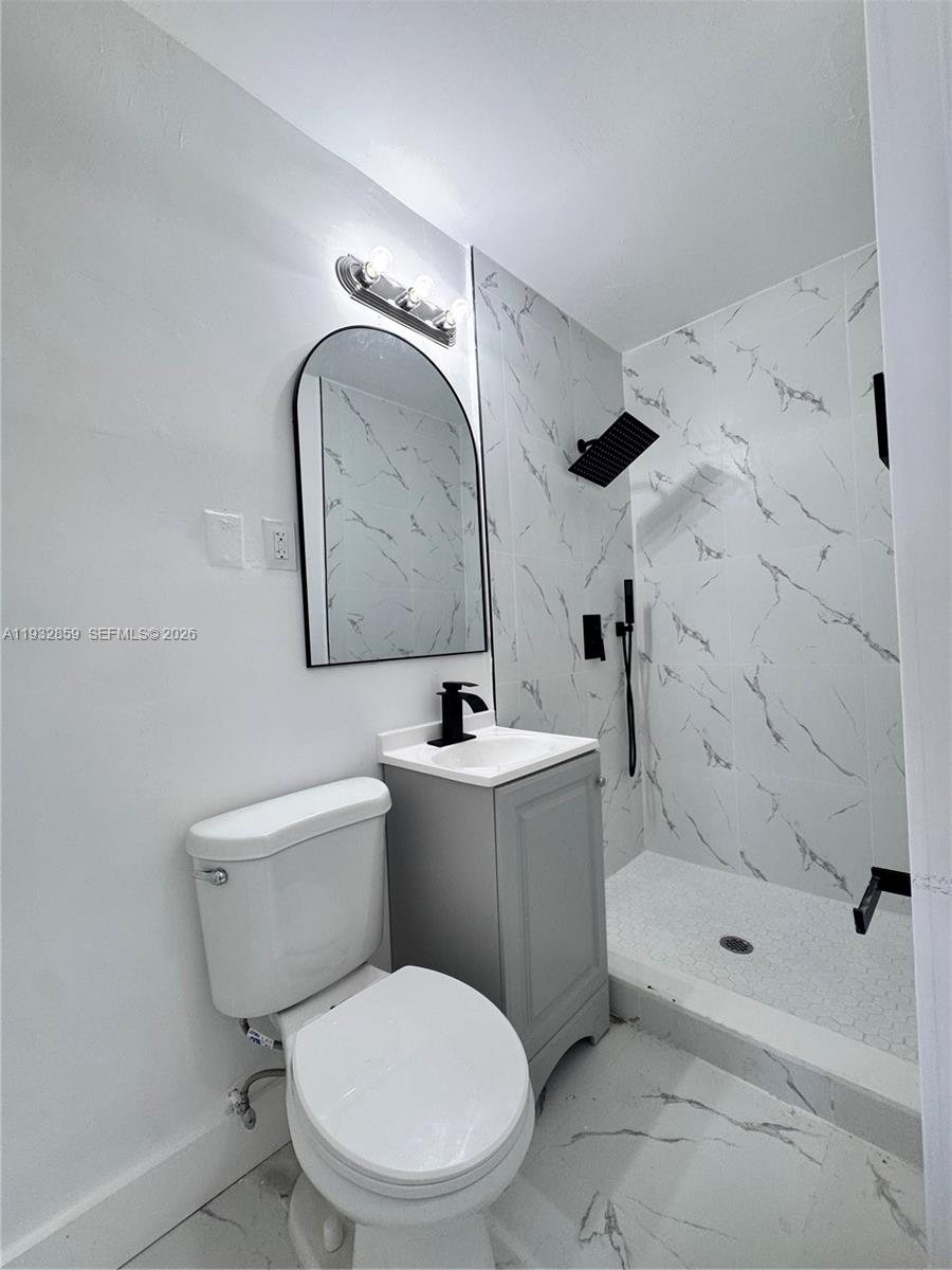 1040 Curtiss Dr, Opa Locka FL 33054