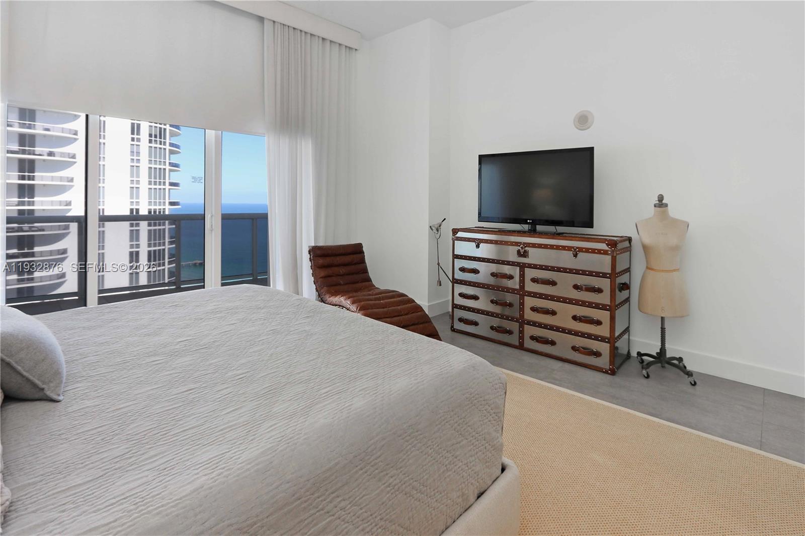 15811 Collins Ave #3702, Sunny Isles Beach FL 33160