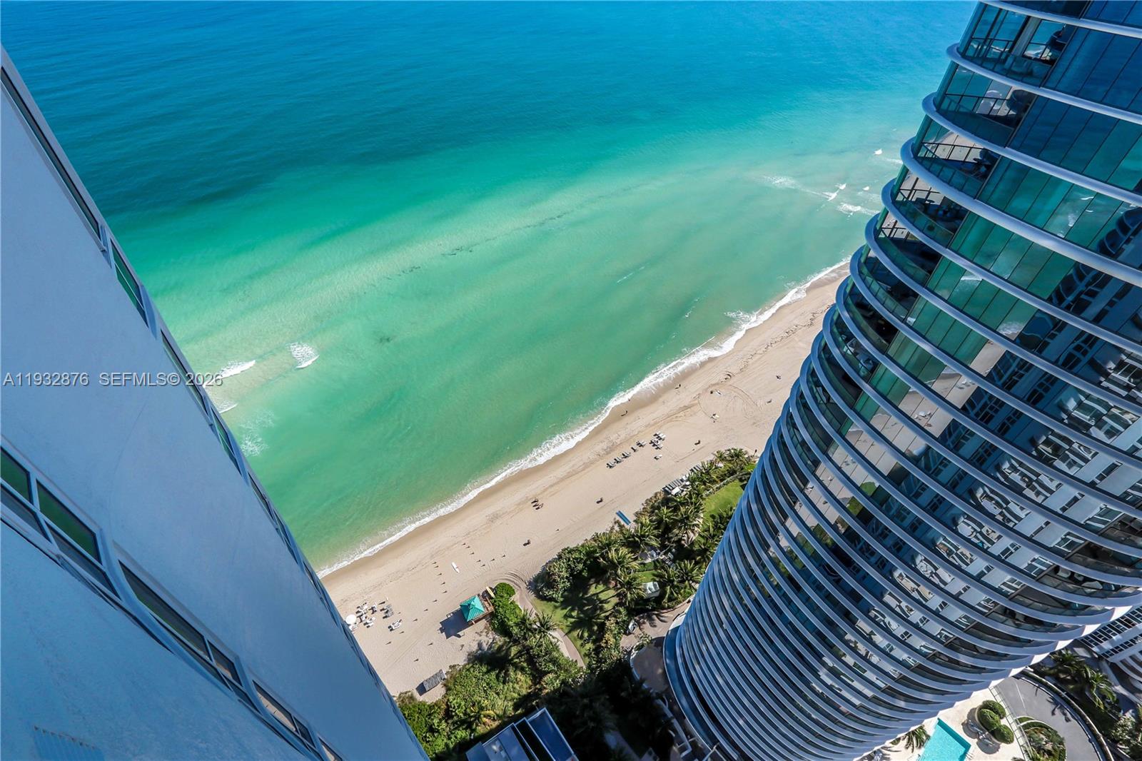 15811 Collins Ave #3702, Sunny Isles Beach FL 33160
