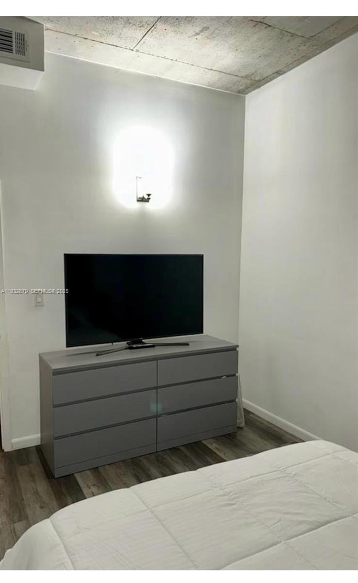 133 NE 2nd Ave #2108, Miami FL 33132