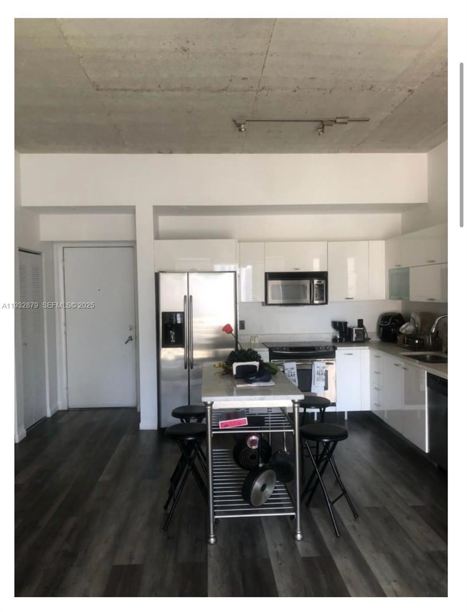 133 NE 2nd Ave #2108, Miami FL 33132