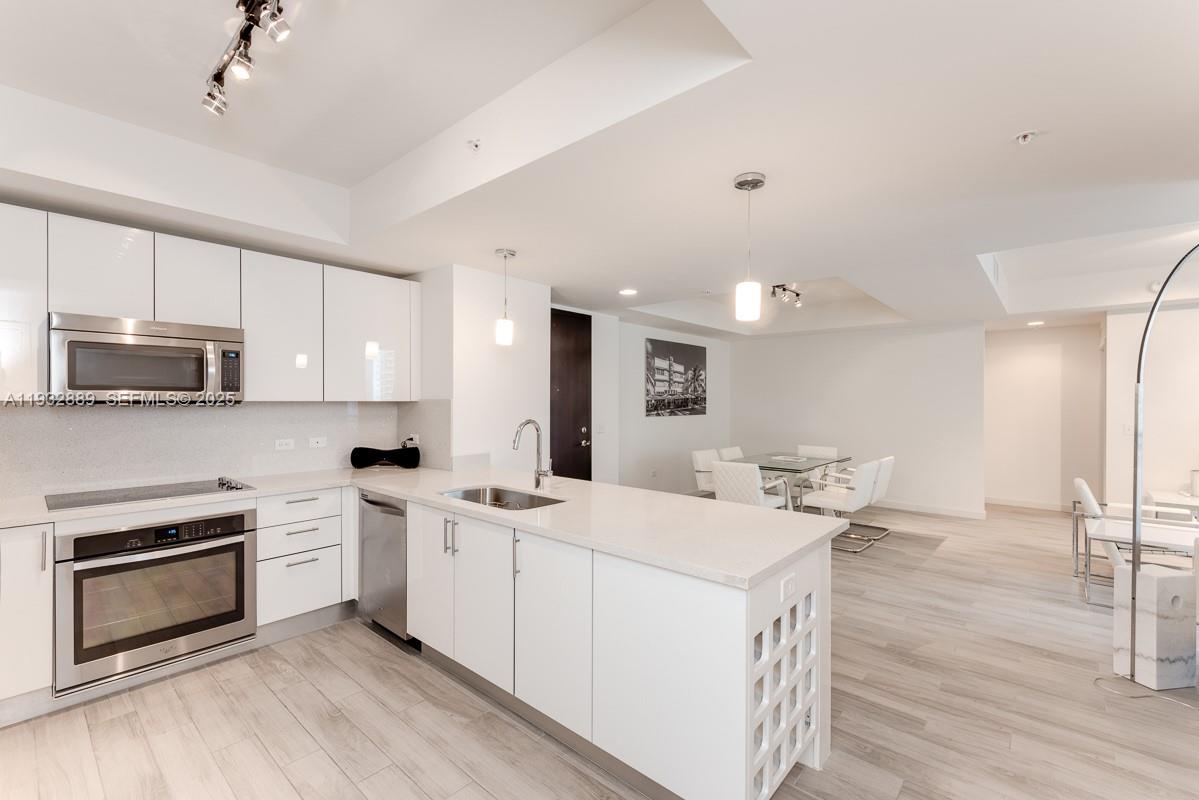 999 SW 1st Ave #3216, Miami FL 33130