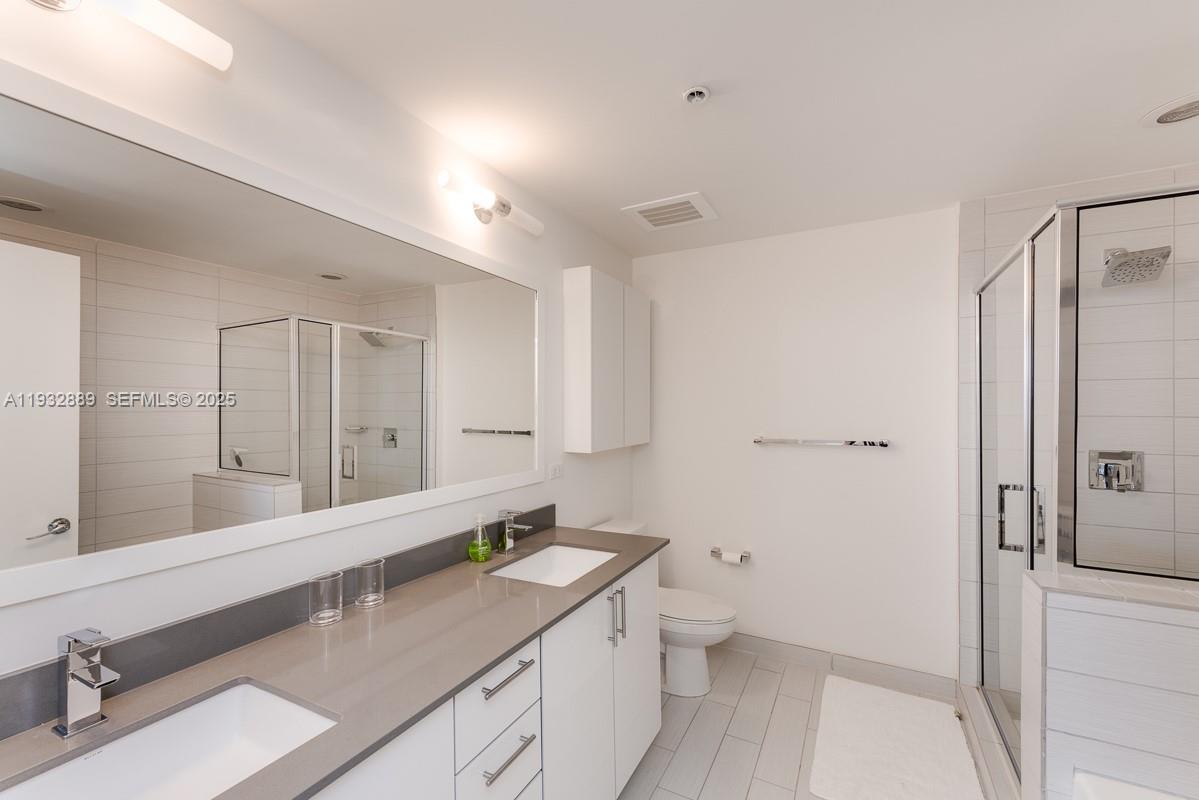 999 SW 1st Ave #3216, Miami FL 33130