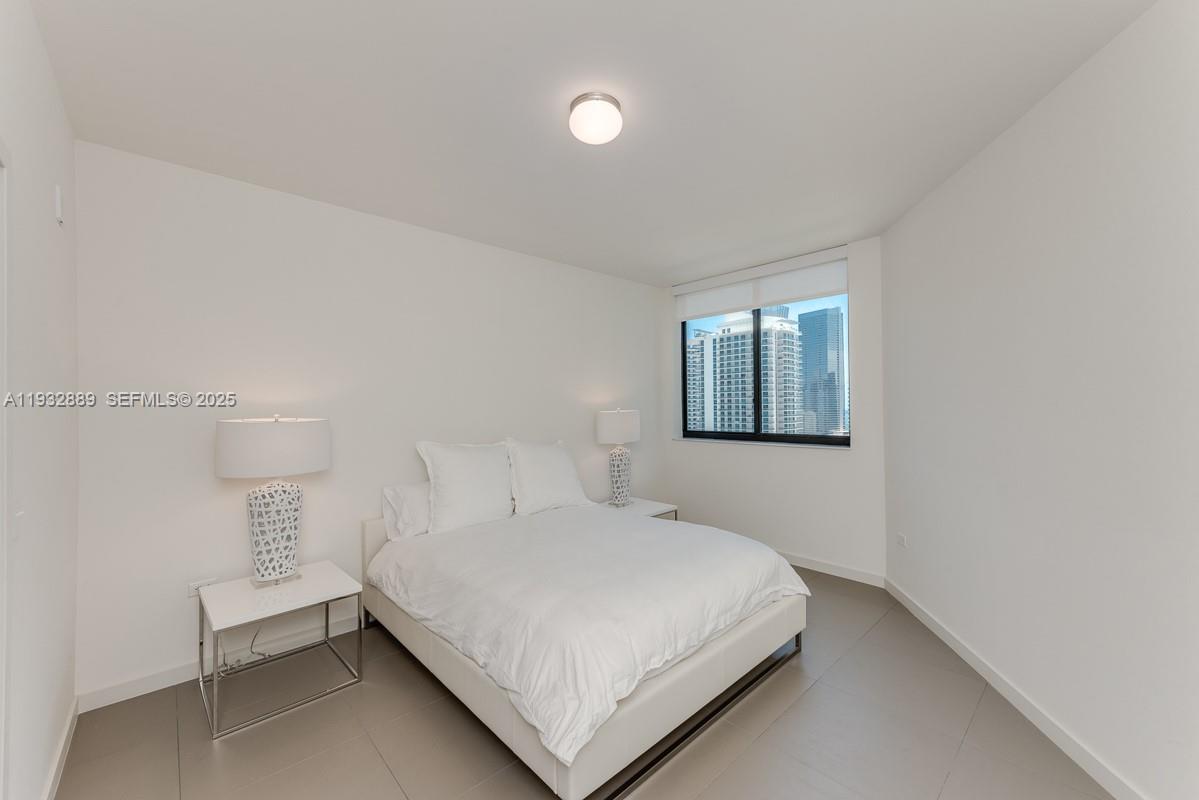 999 SW 1st Ave #3216, Miami FL 33130