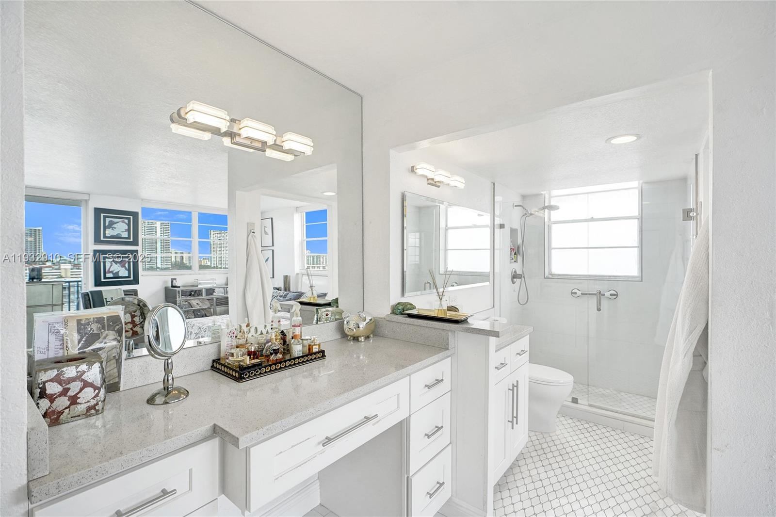 3703 NE 166th St #PH10, North Miami Beach FL 33160