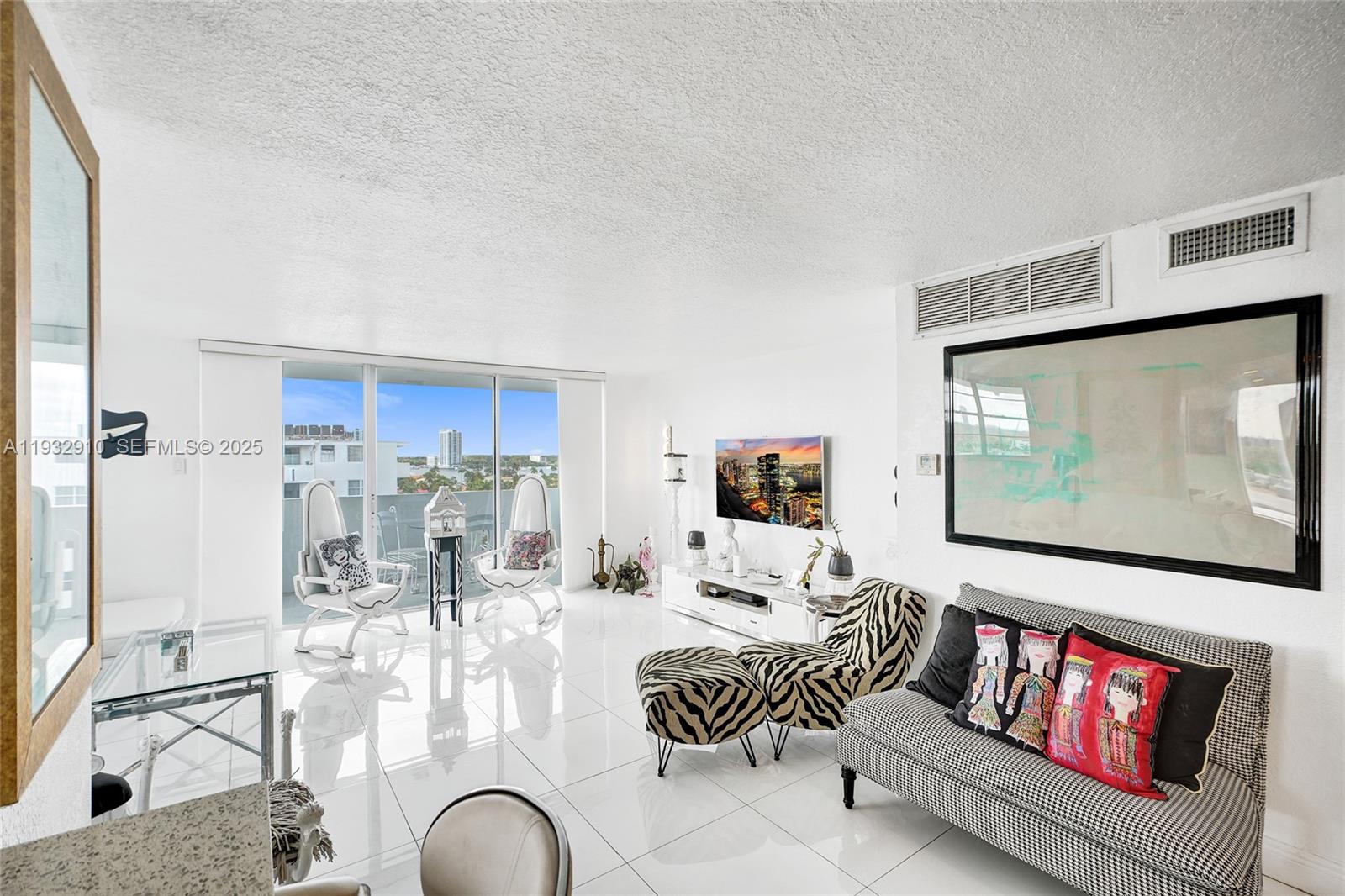 3703 NE 166th St #PH10, North Miami Beach FL 33160