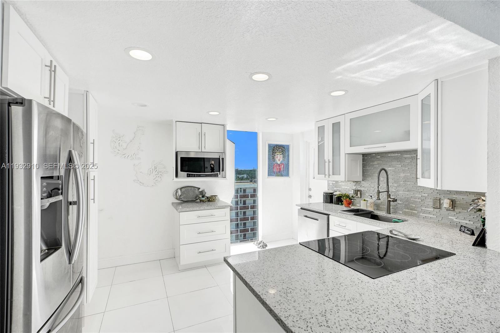3703 NE 166th St #PH10, North Miami Beach FL 33160