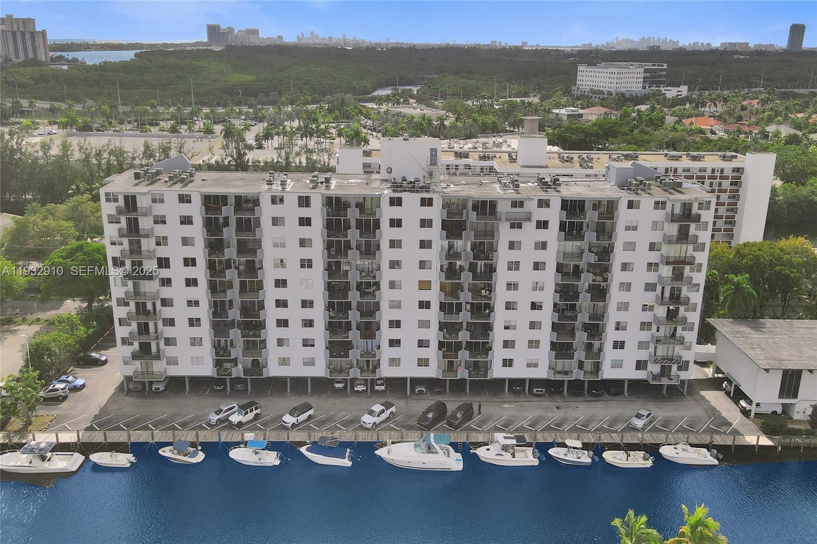 3703 NE 166th St #PH10, North Miami Beach FL 33160