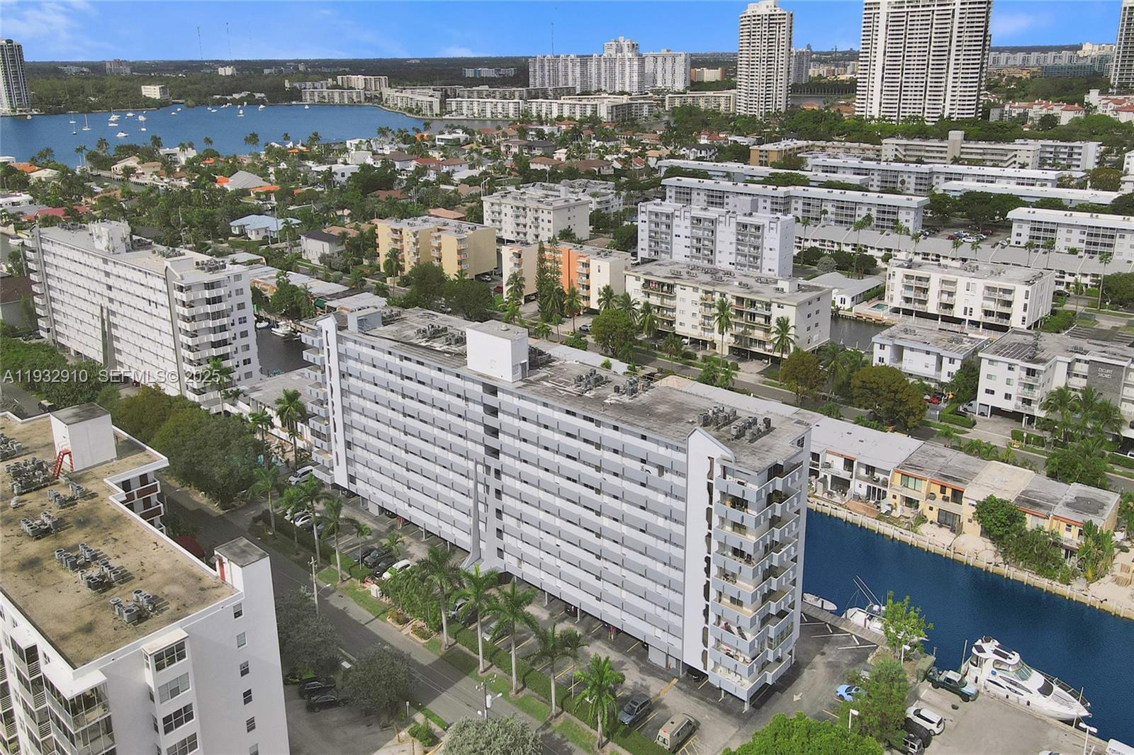 3703 NE 166th St #PH10, North Miami Beach FL 33160