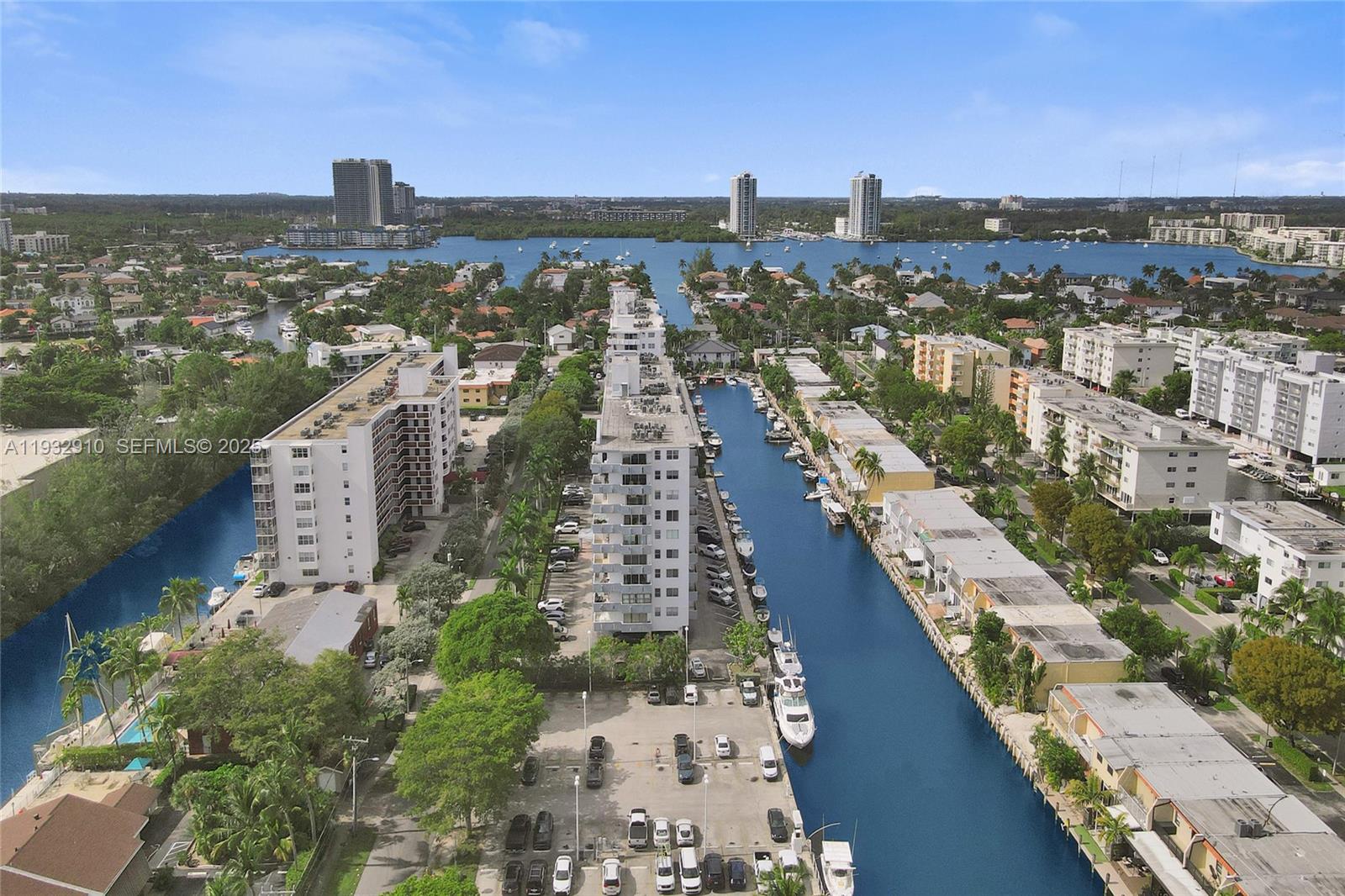 3703 NE 166th St #PH10, North Miami Beach FL 33160