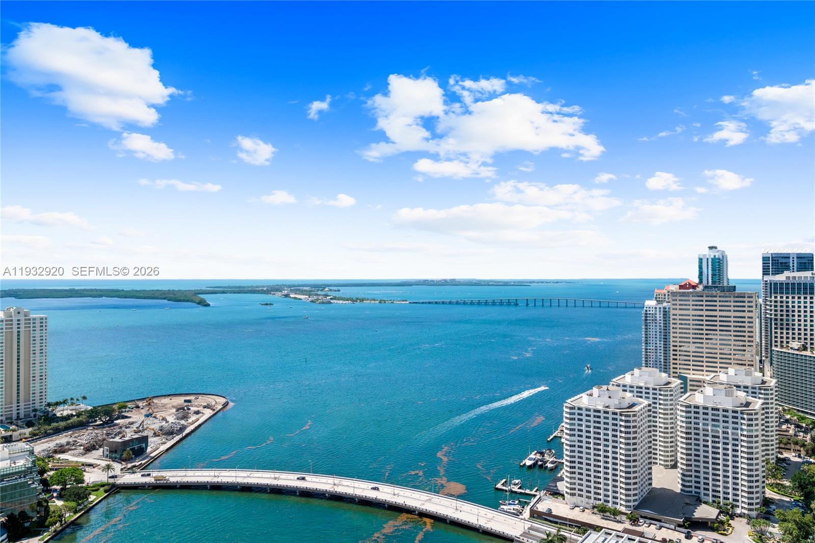 495 Brickell Ave #4011, Miami FL 33131