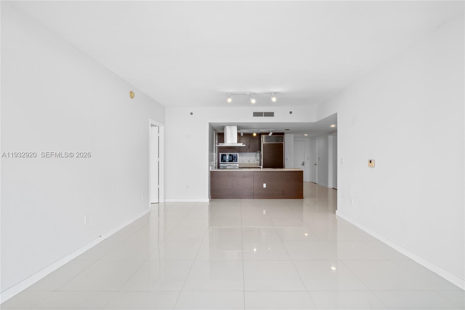 495 Brickell Ave #4011, Miami FL 33131