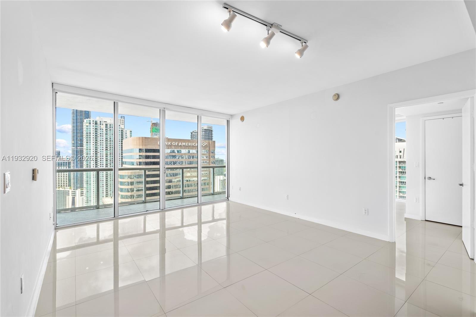 495 Brickell Ave #4011, Miami FL 33131