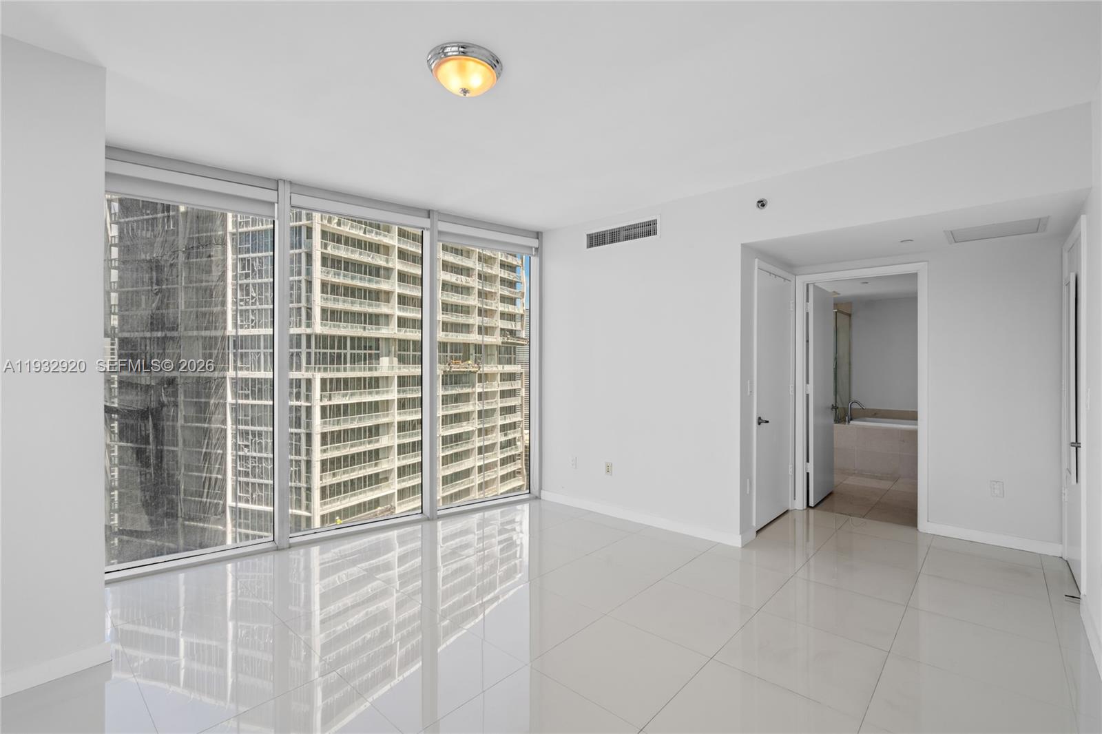 495 Brickell Ave #4011, Miami FL 33131