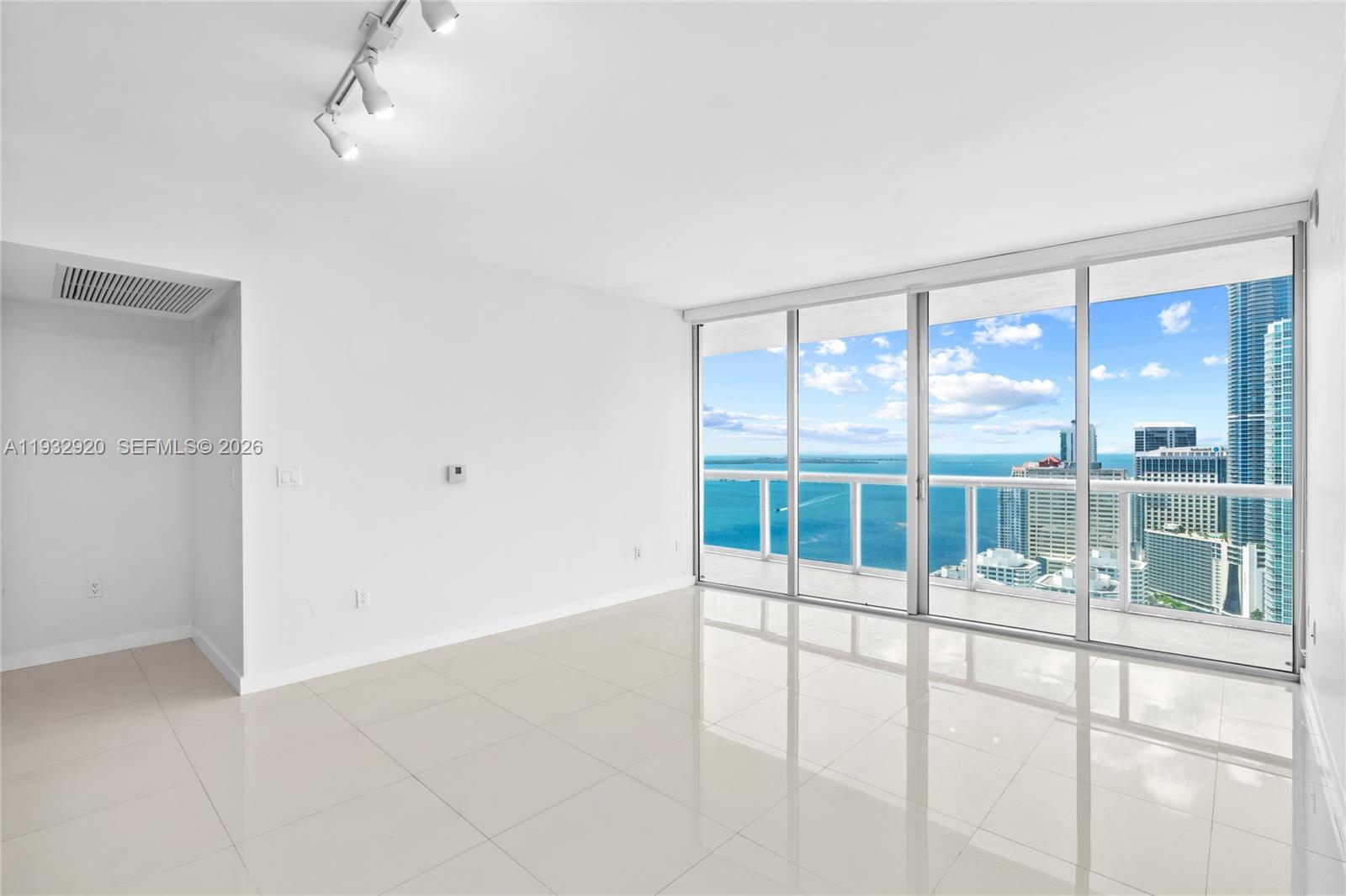 495 Brickell Ave #4011, Miami FL 33131