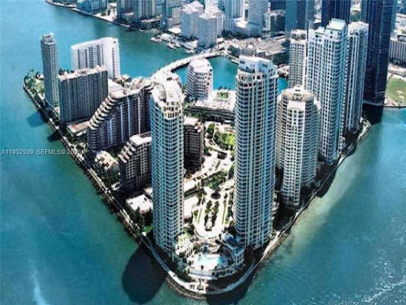 540 Brickell Key Dr #826, Miami FL 33131