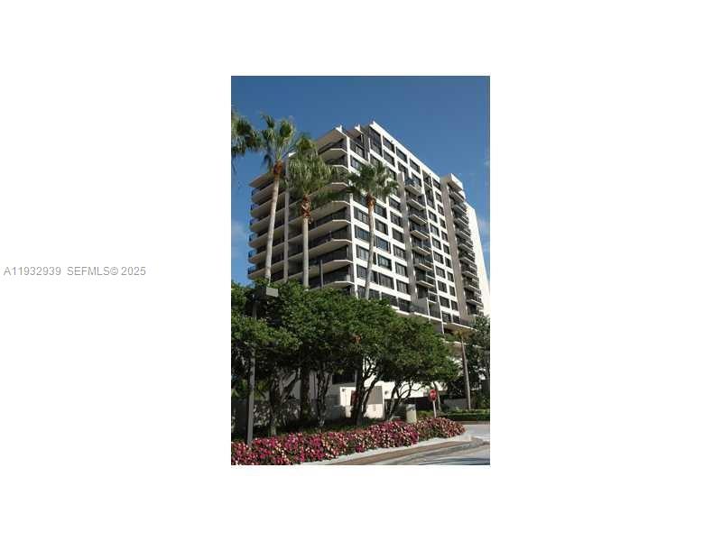 540 Brickell Key Dr #826, Miami FL 33131