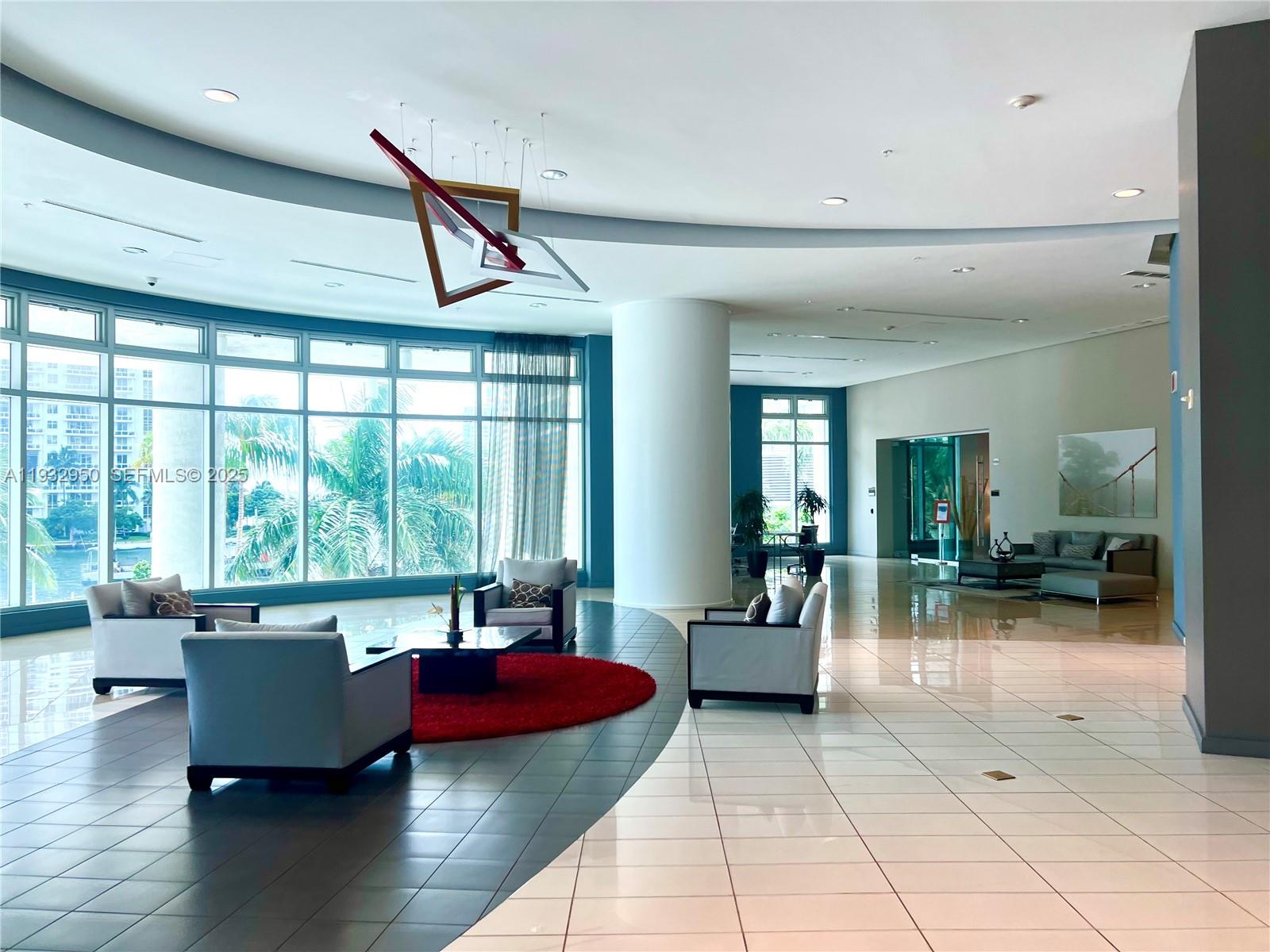 300 S Biscayne Blvd #T-2912, Miami FL 33131